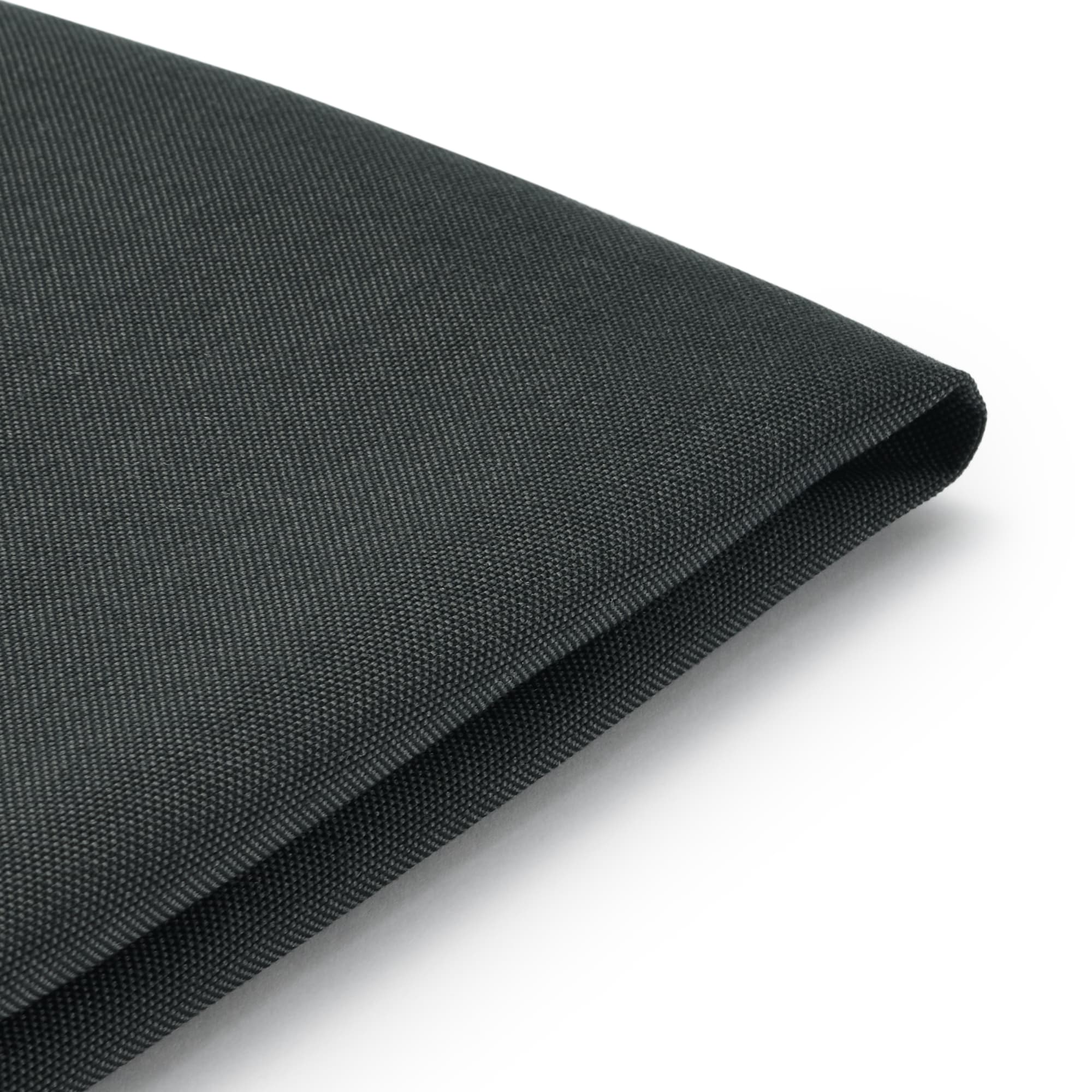 リビングでもダイニングでもつかえる　再生ポリエステル使い平織カバー