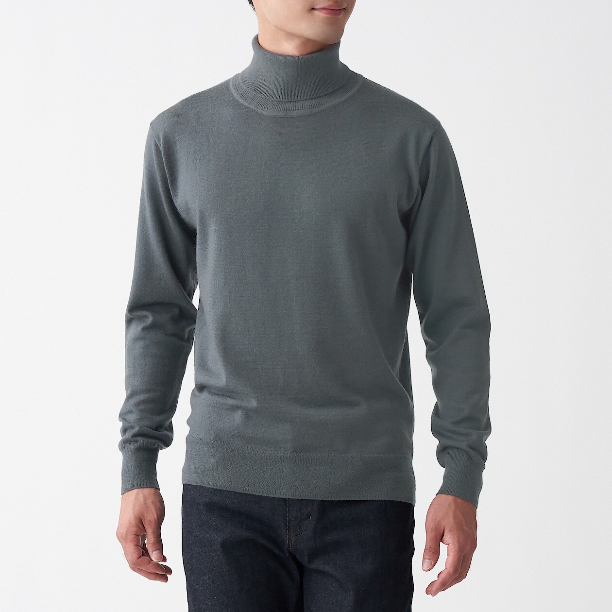 首のチクチクを抑えた天竺タートルネック洗えるセーター 欧米サイズ 紳士ｘｓ ミディアムグレー 海外サイズ 大きいサイズ 紳士服 メンズウェア 通販 無印良品
