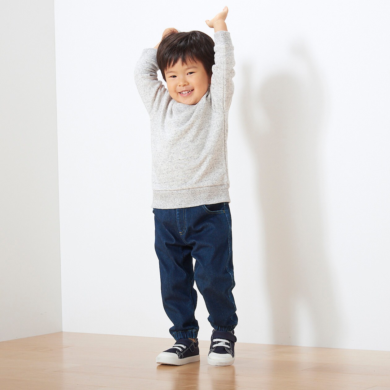 らくらく動けるデニムテーパードパンツ ベビー ベビー９０ ネイビー 通販 無印良品