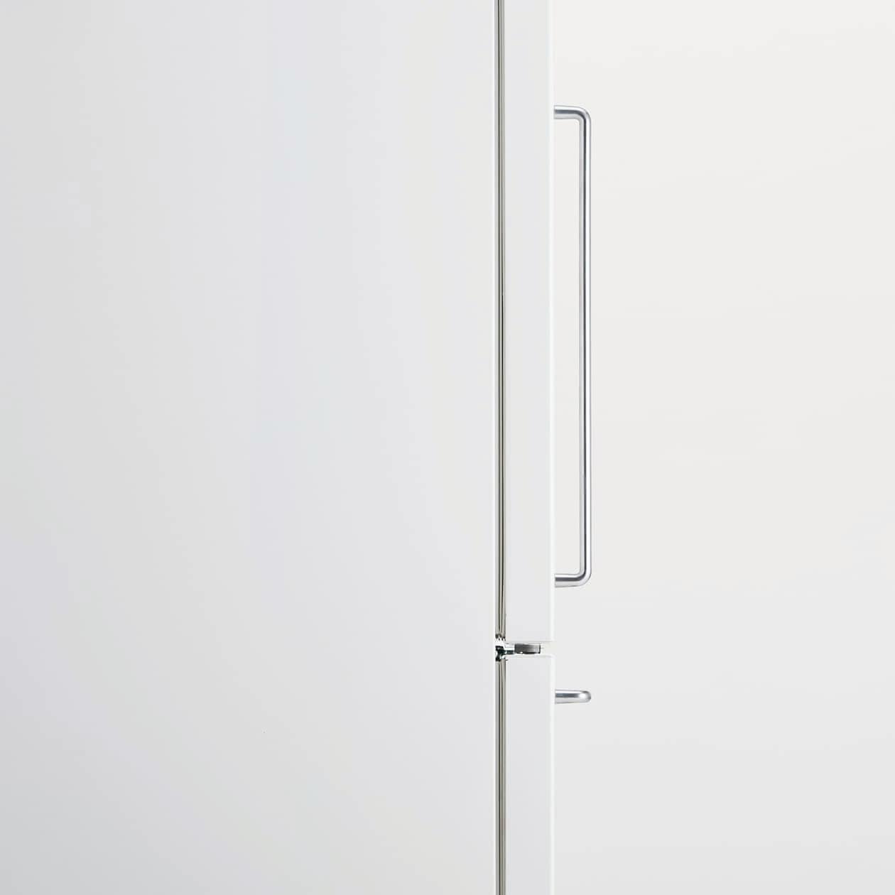 冷蔵庫　２７２Ｌ