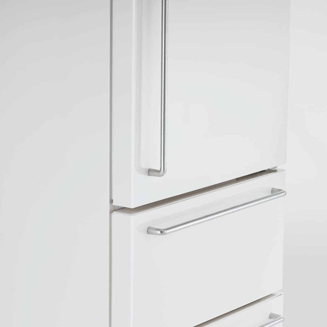 冷蔵庫　３５５Ｌ