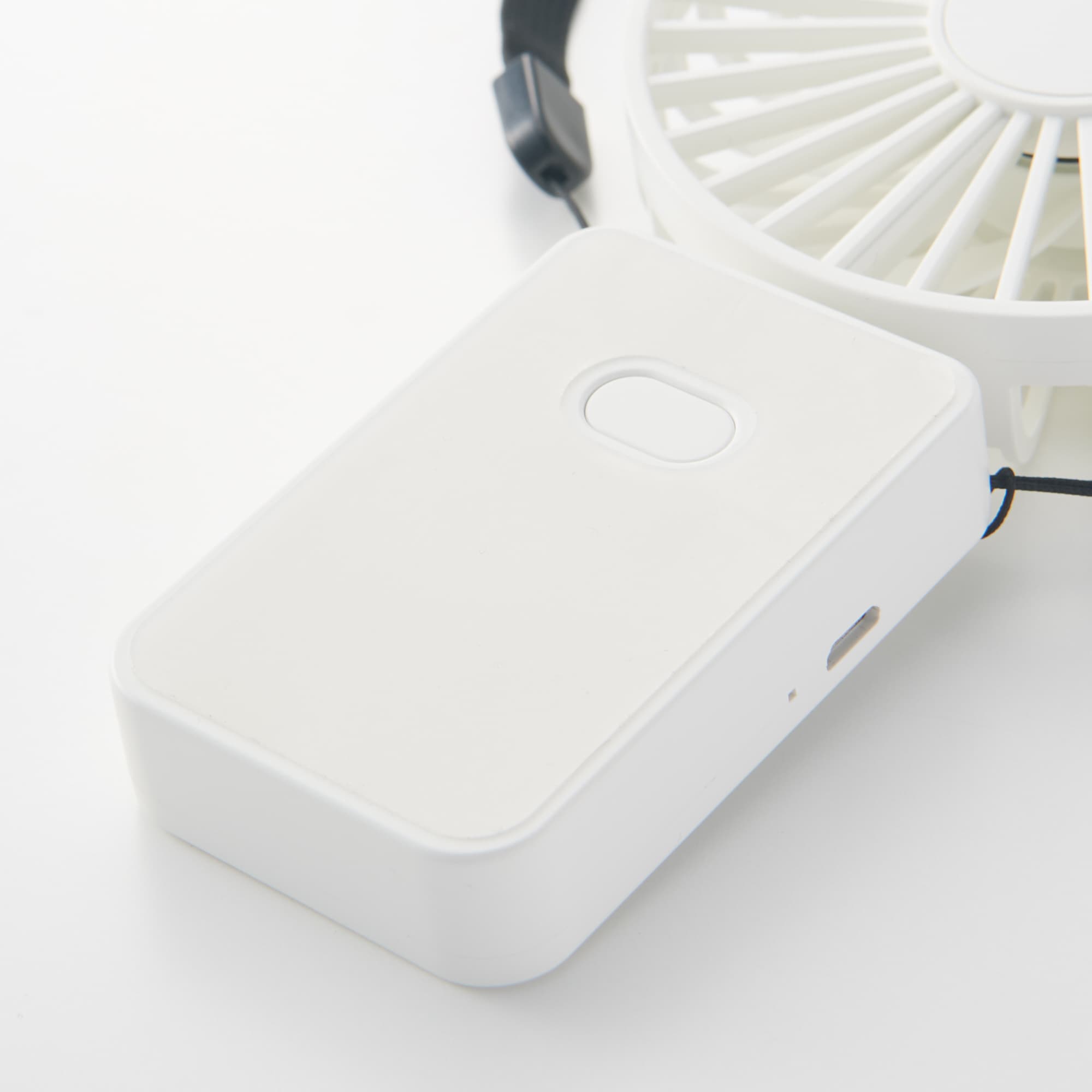 充電式ハンディファン