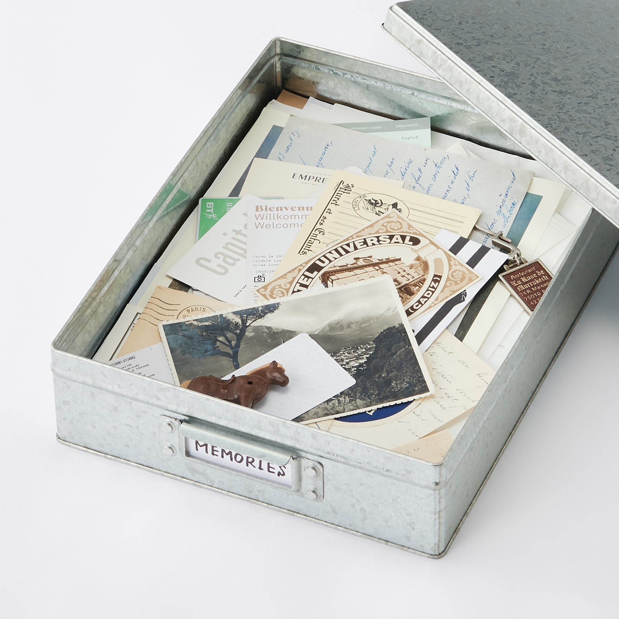 トタンボックス