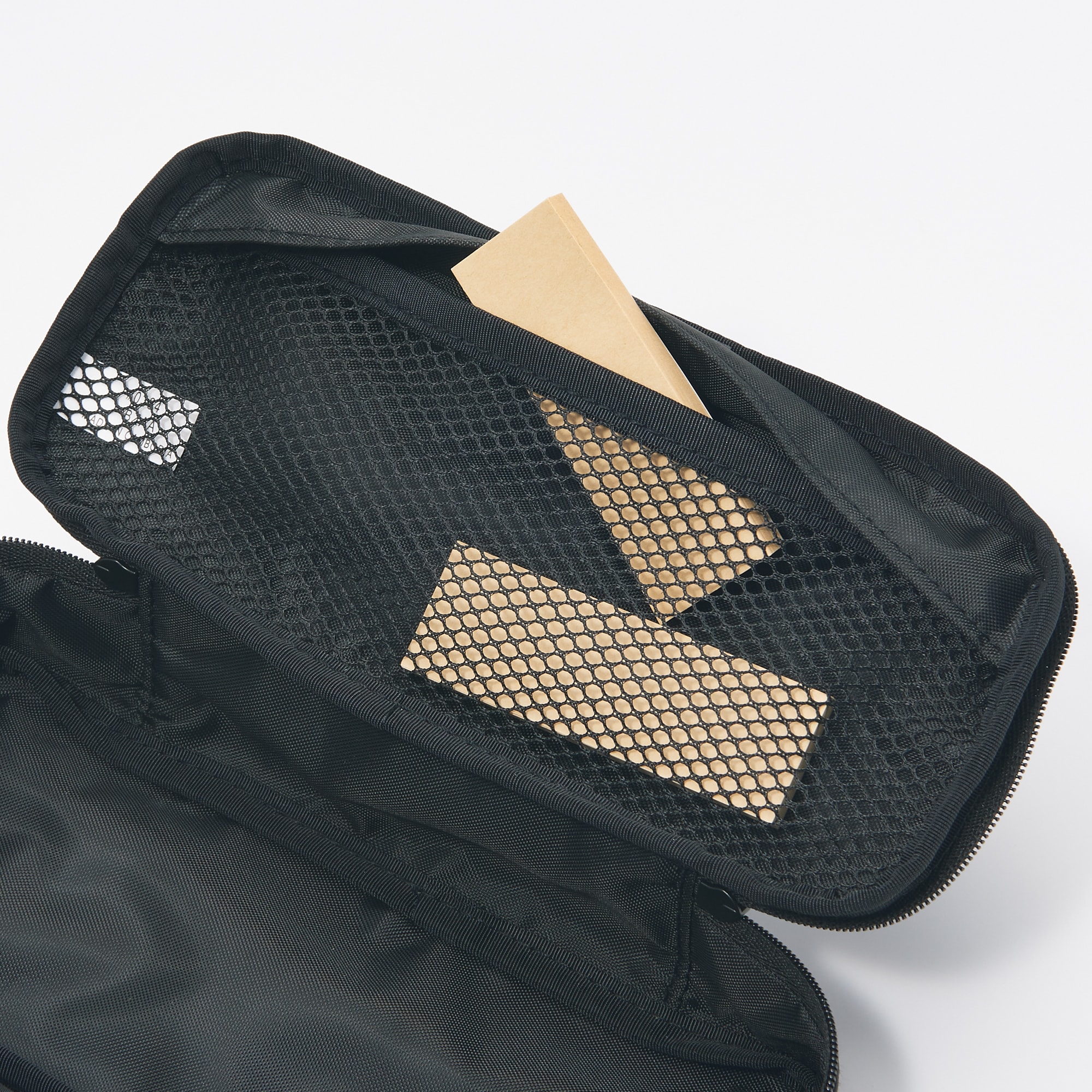 ポリエステルペンケース・大容量タイプ