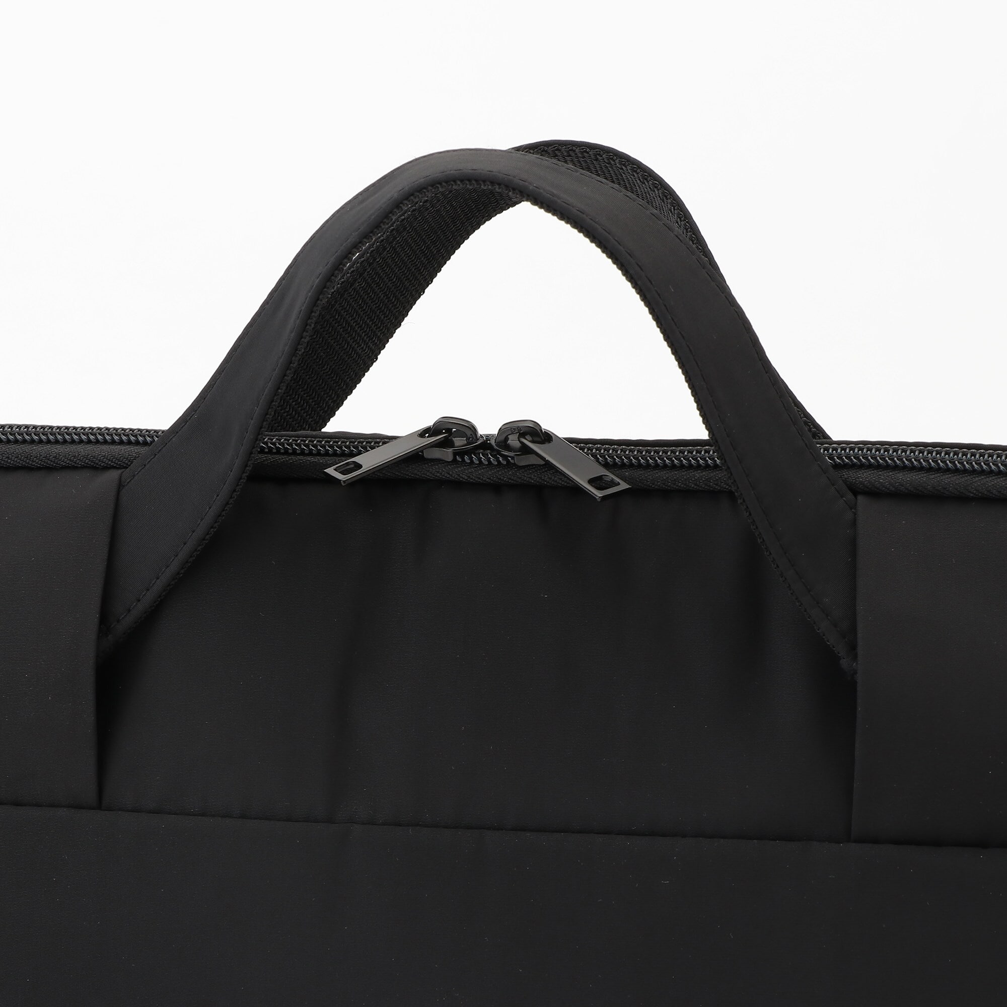 入れたまま使えるパソコンケース