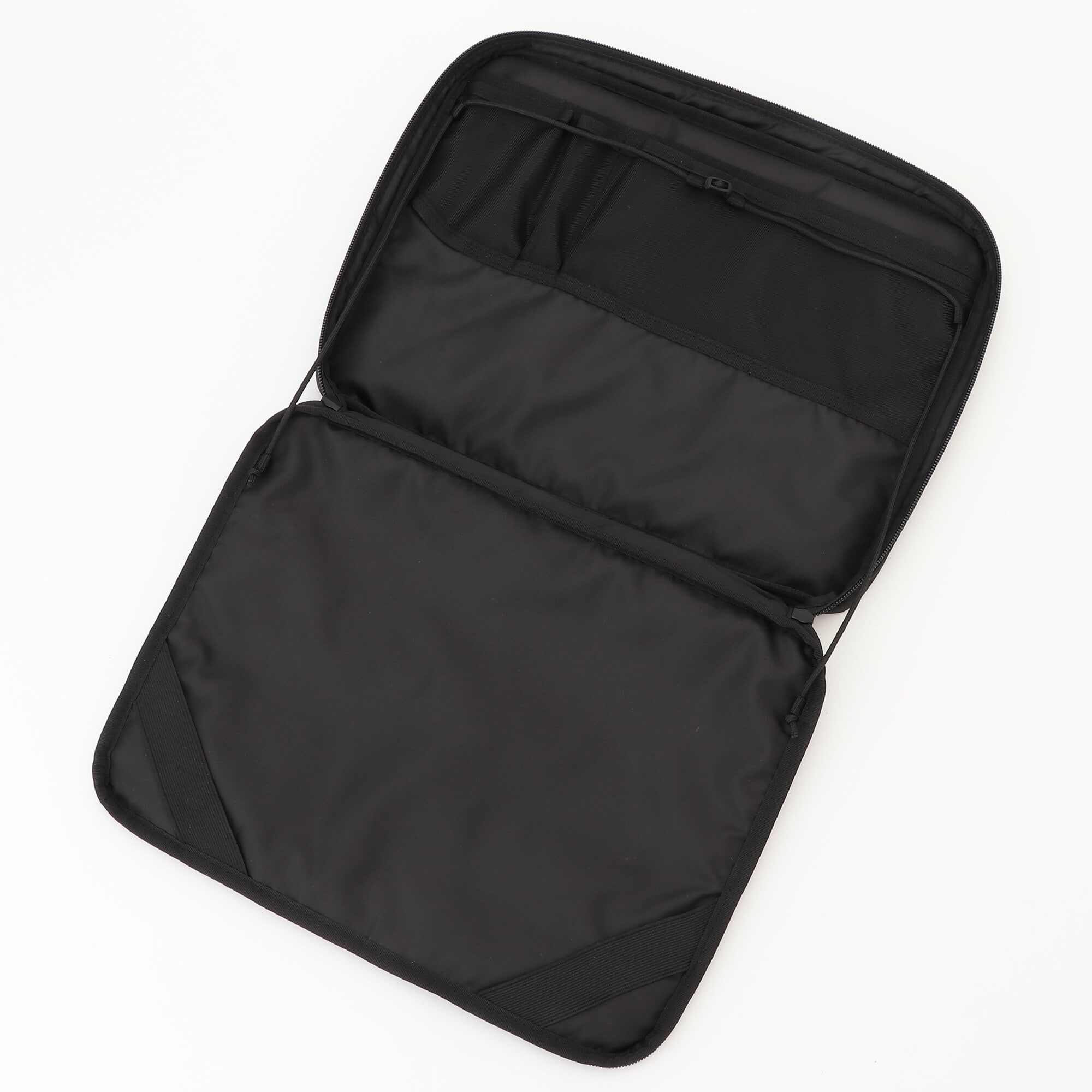 入れたまま使えるパソコンケース