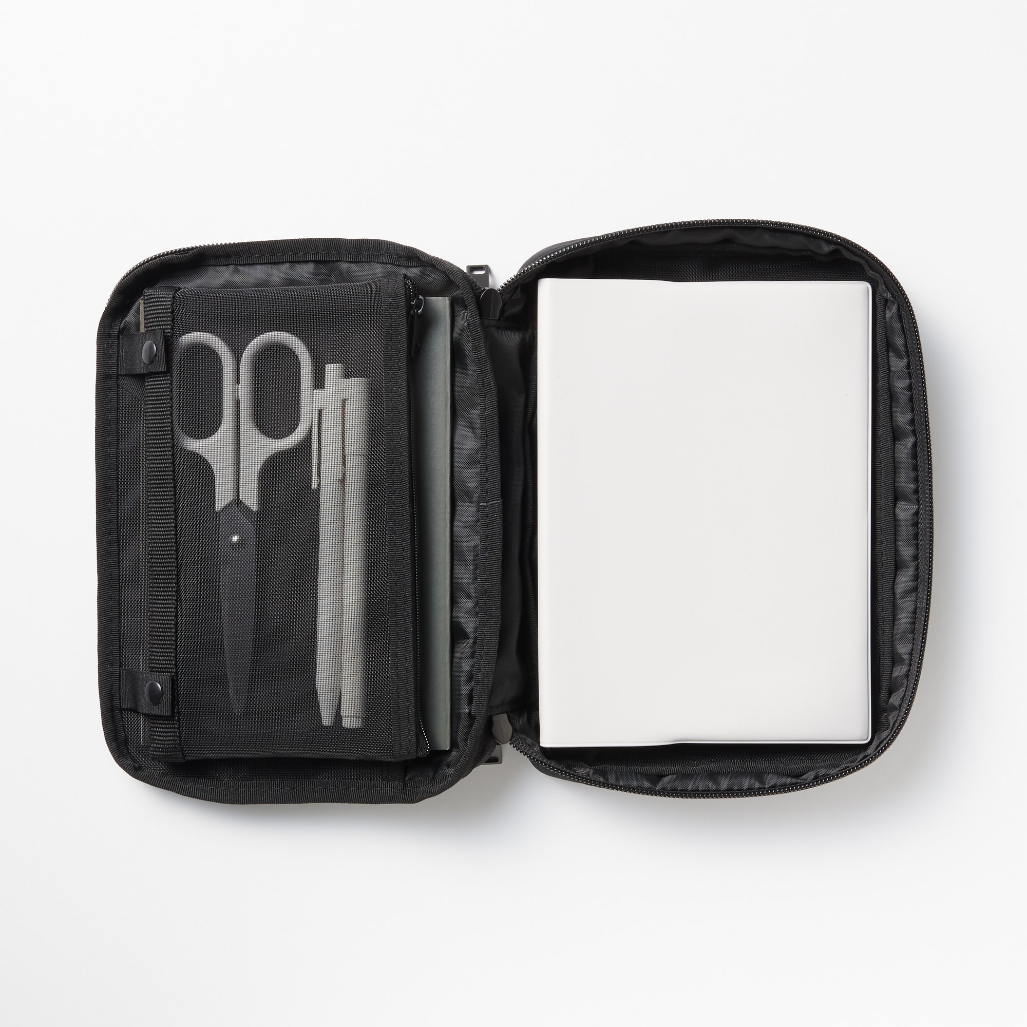 取り外せるペンケース付き手帳カバー