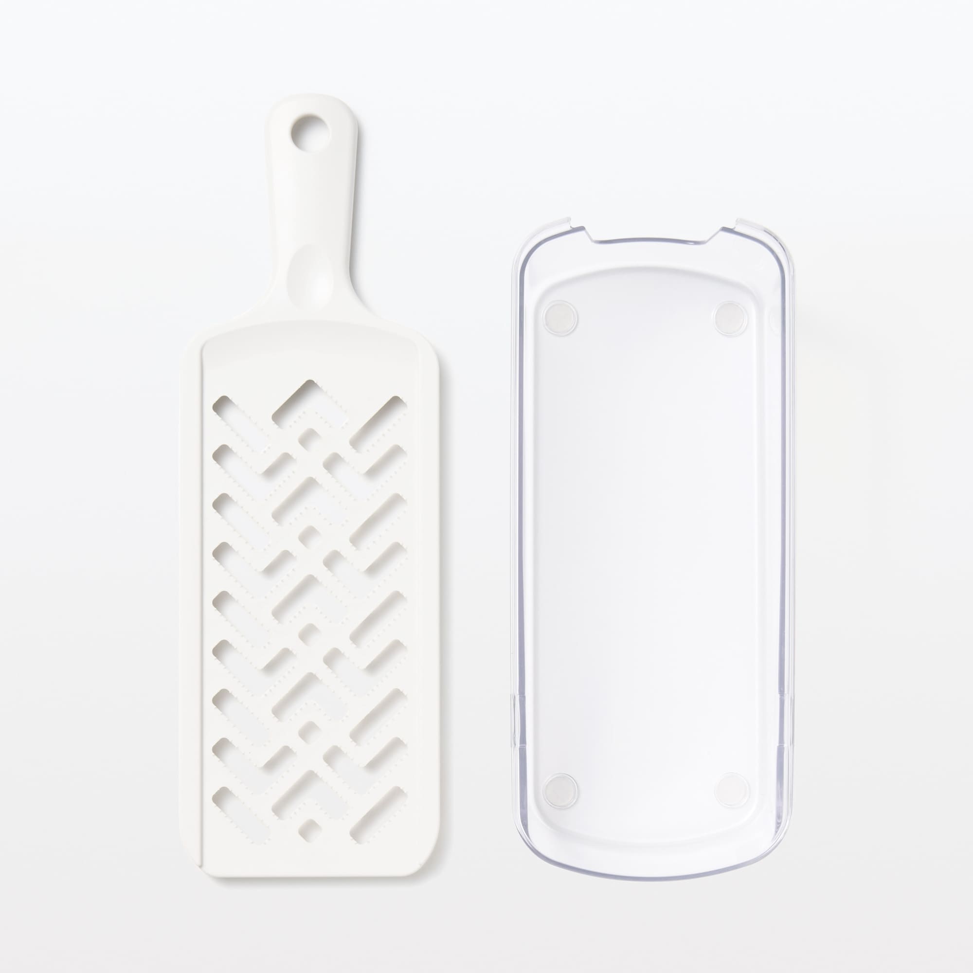 軽い力でおろせるおろし器