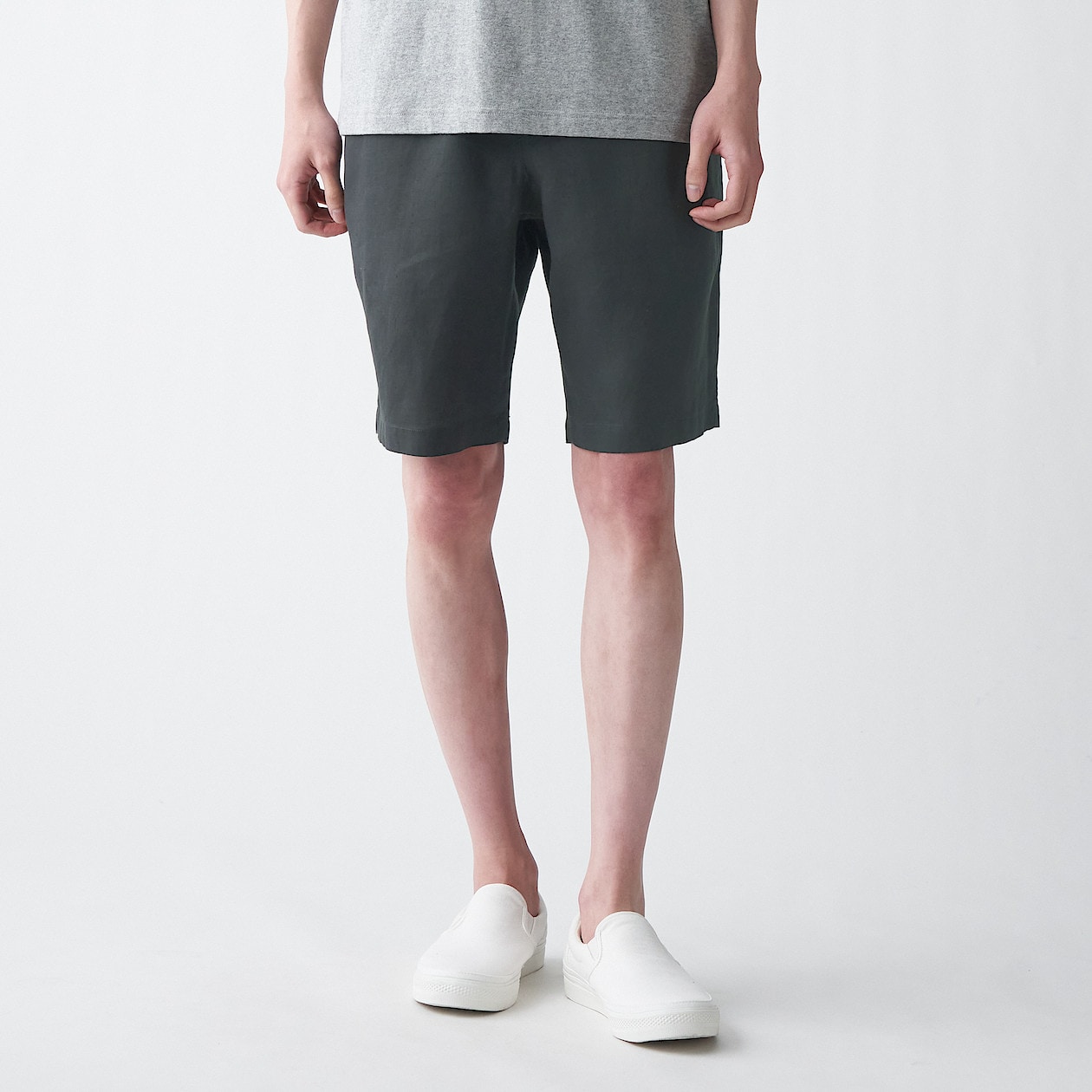 フレンチリネンショートパンツ 紳士ｌ ダークグレー パンツ 紳士 メンズ 通販 無印良品