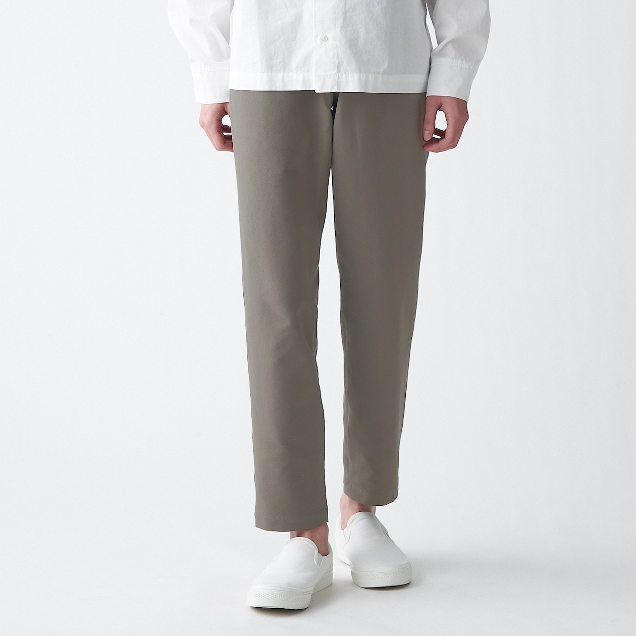 縦横ストレッチ 乾きやすいテーパードパンツ 紳士ｘｘｌ スモーキーグリーン 通販 無印良品
