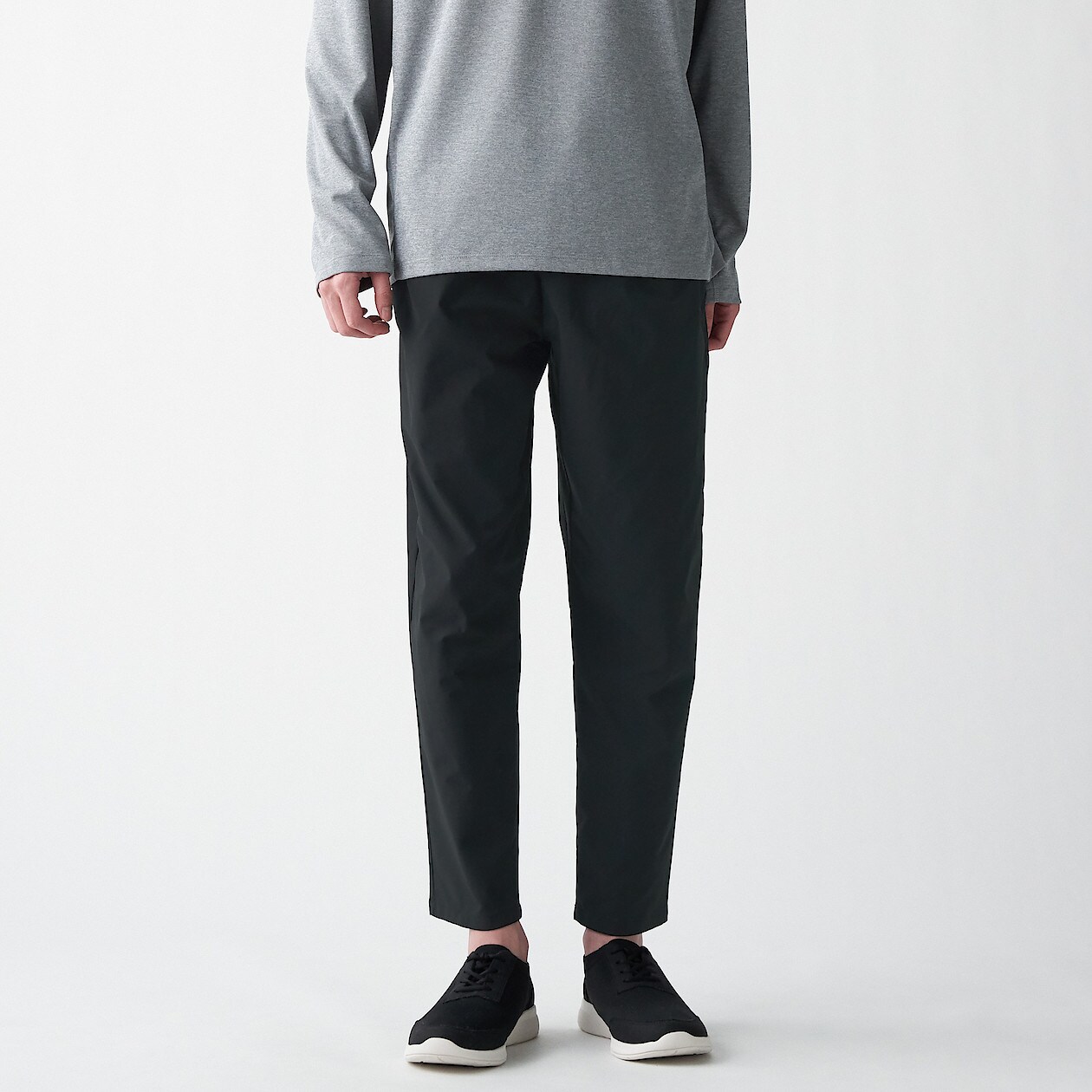 吸汗速乾 縦横ストレッチテーパードアンクルパンツ 紳士ｌ 黒 Muji Walker 紳士 メンズ 通販 無印良品