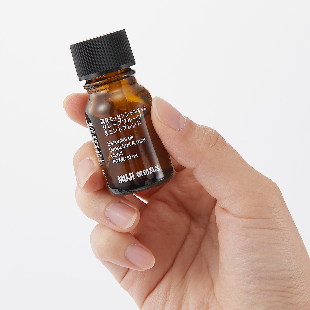 消臭エッセンシャルオイル グレープフルーツ＆ミントブレンド １０ｍＬ | エッセンシャルオイル・精油 通販 | 無印良品