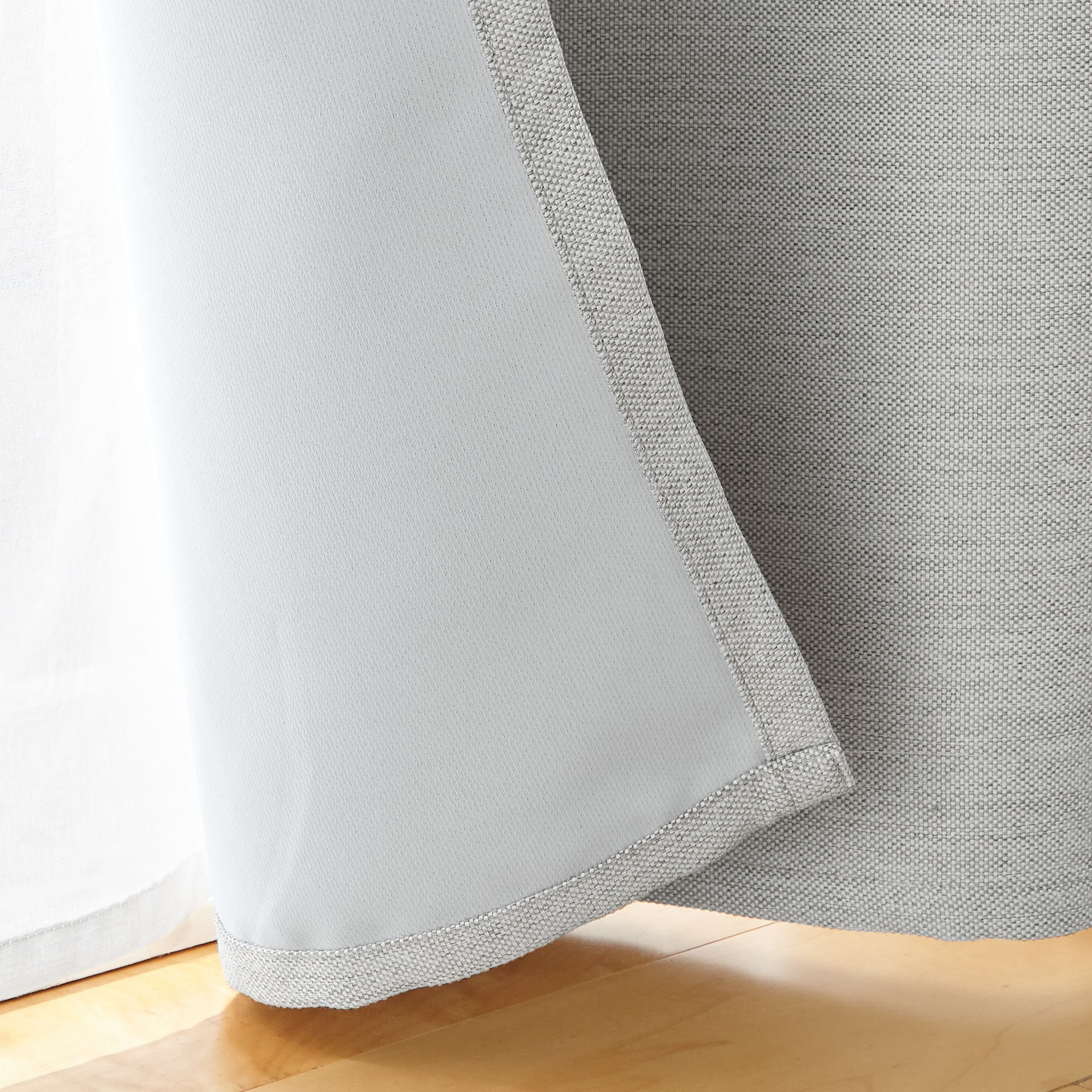 カーテン　無印良品　ノンプリーツ ポリエステル二重織ノンプリーツカーテン（防炎・遮光性）／ライト