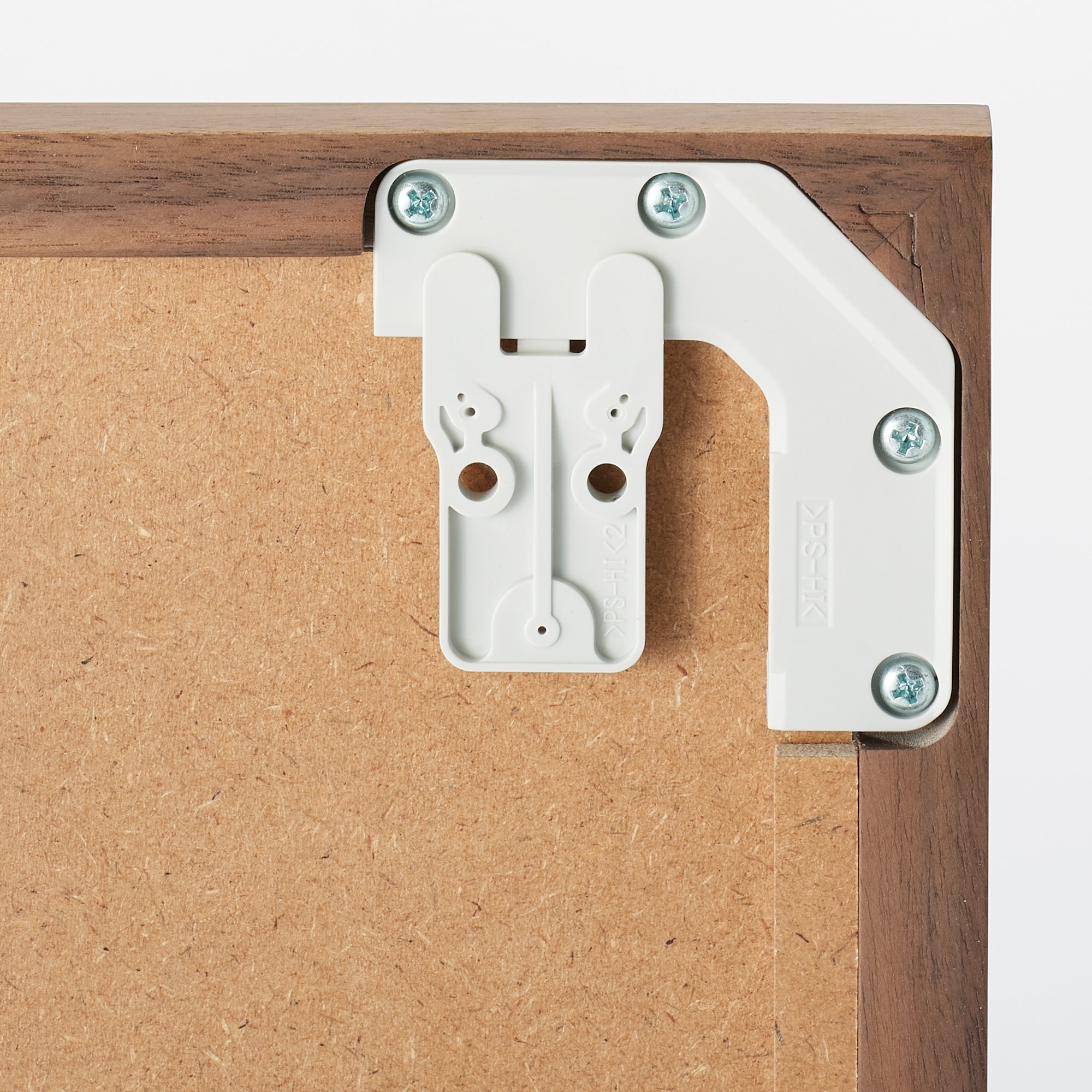 壁に付けられる家具ミラー