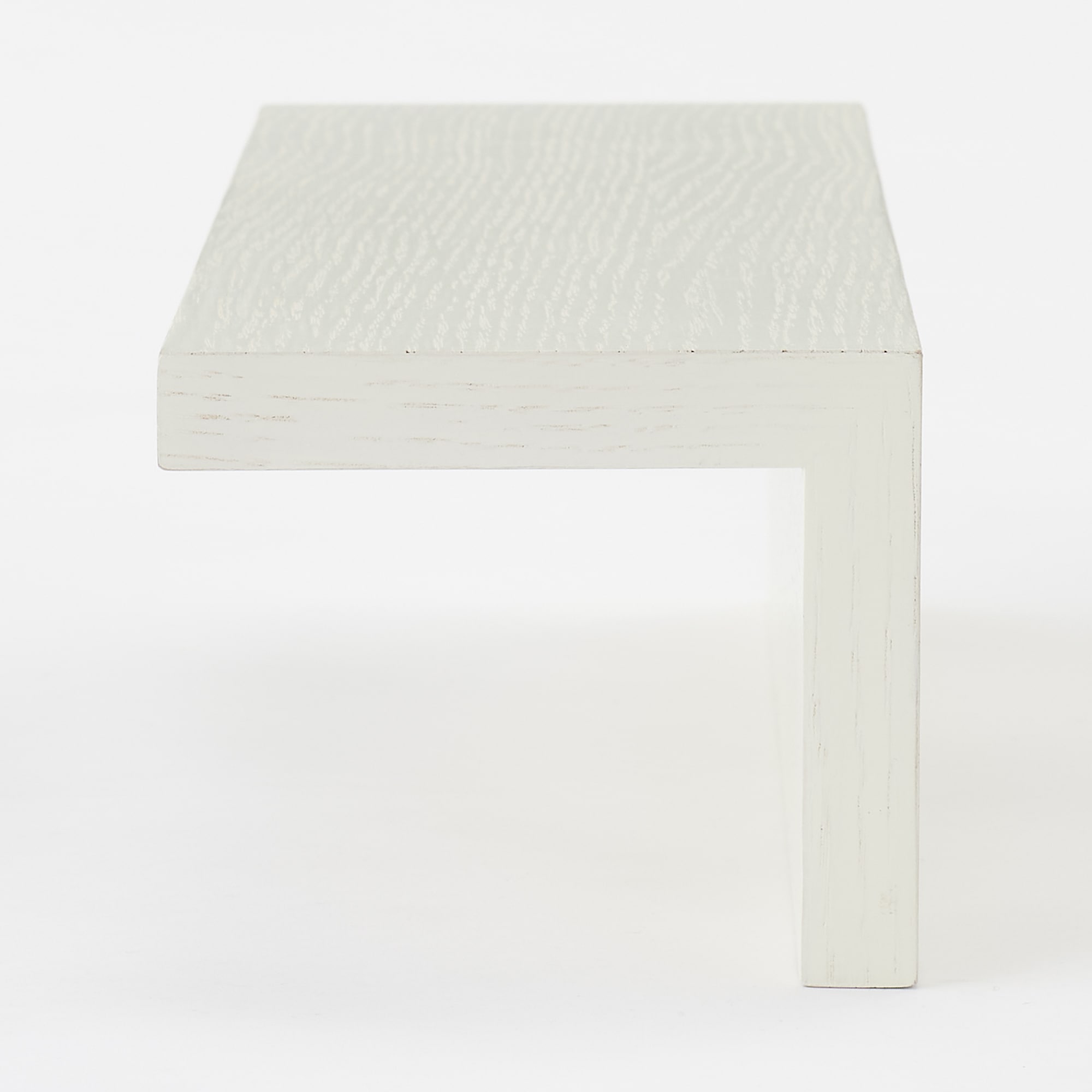 壁に付けられる家具棚