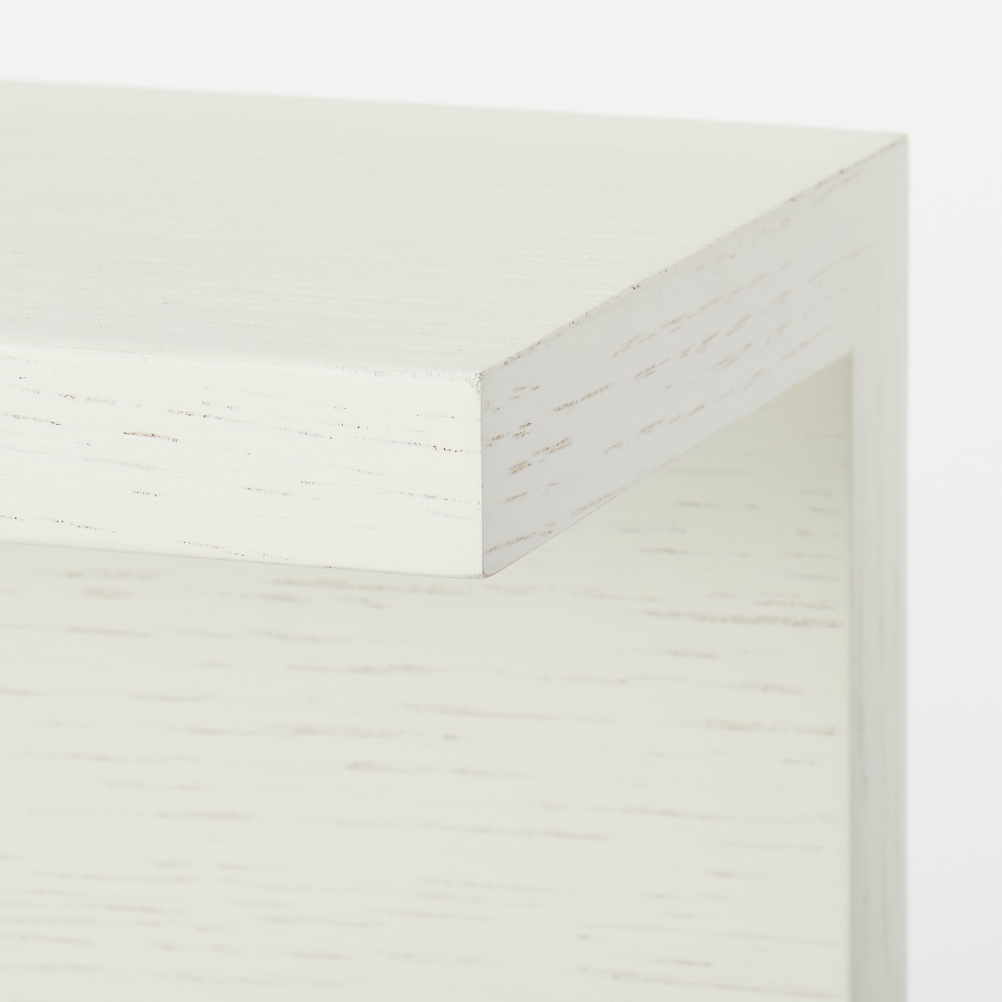 壁に付けられる家具棚