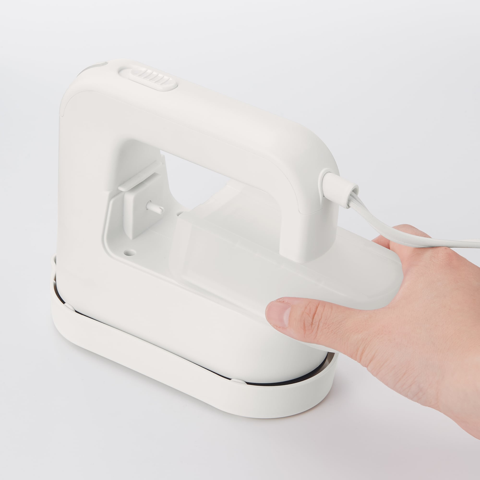 衣類ハンディスチーマー