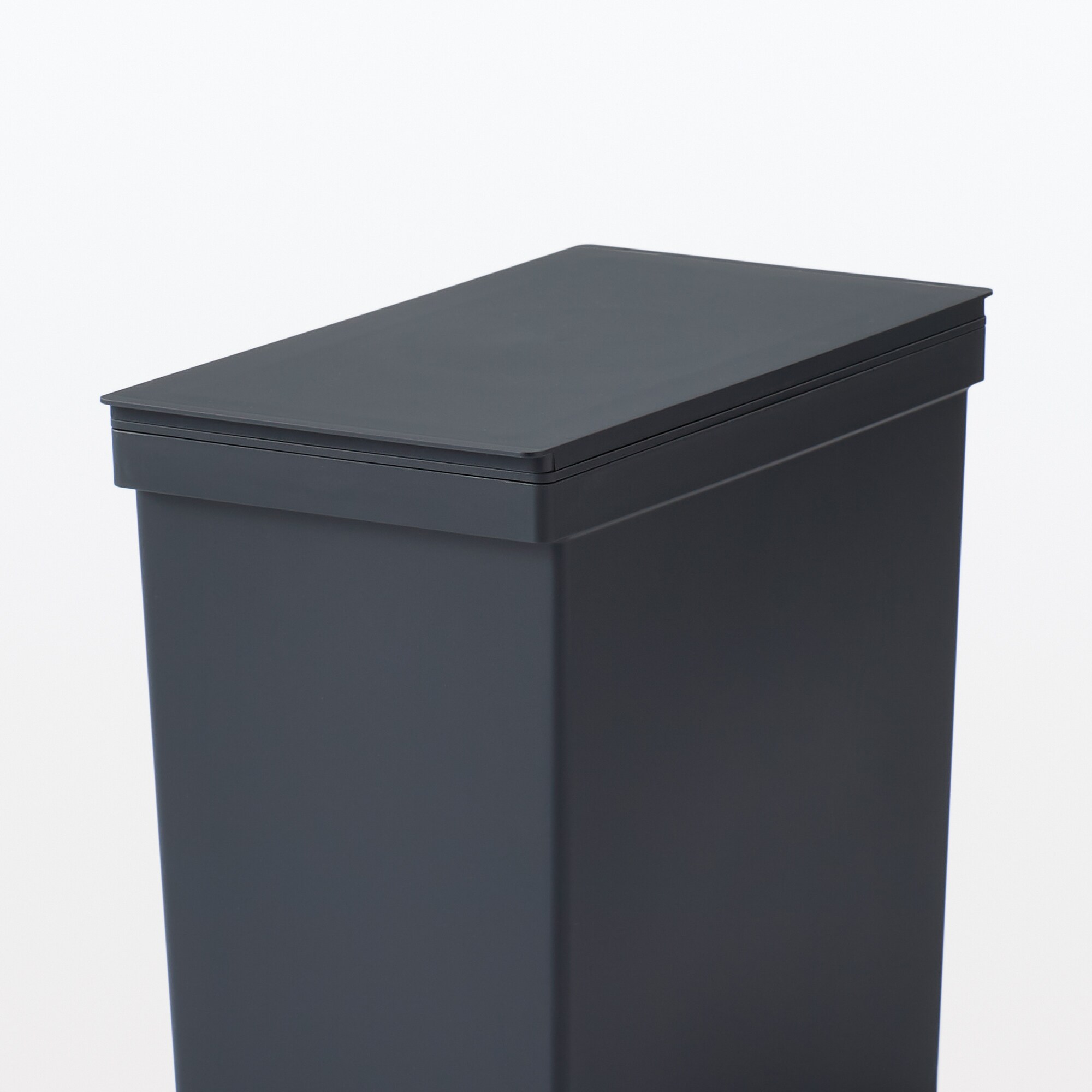 再生ポリプロピレン入りフタが選べるダストボックス