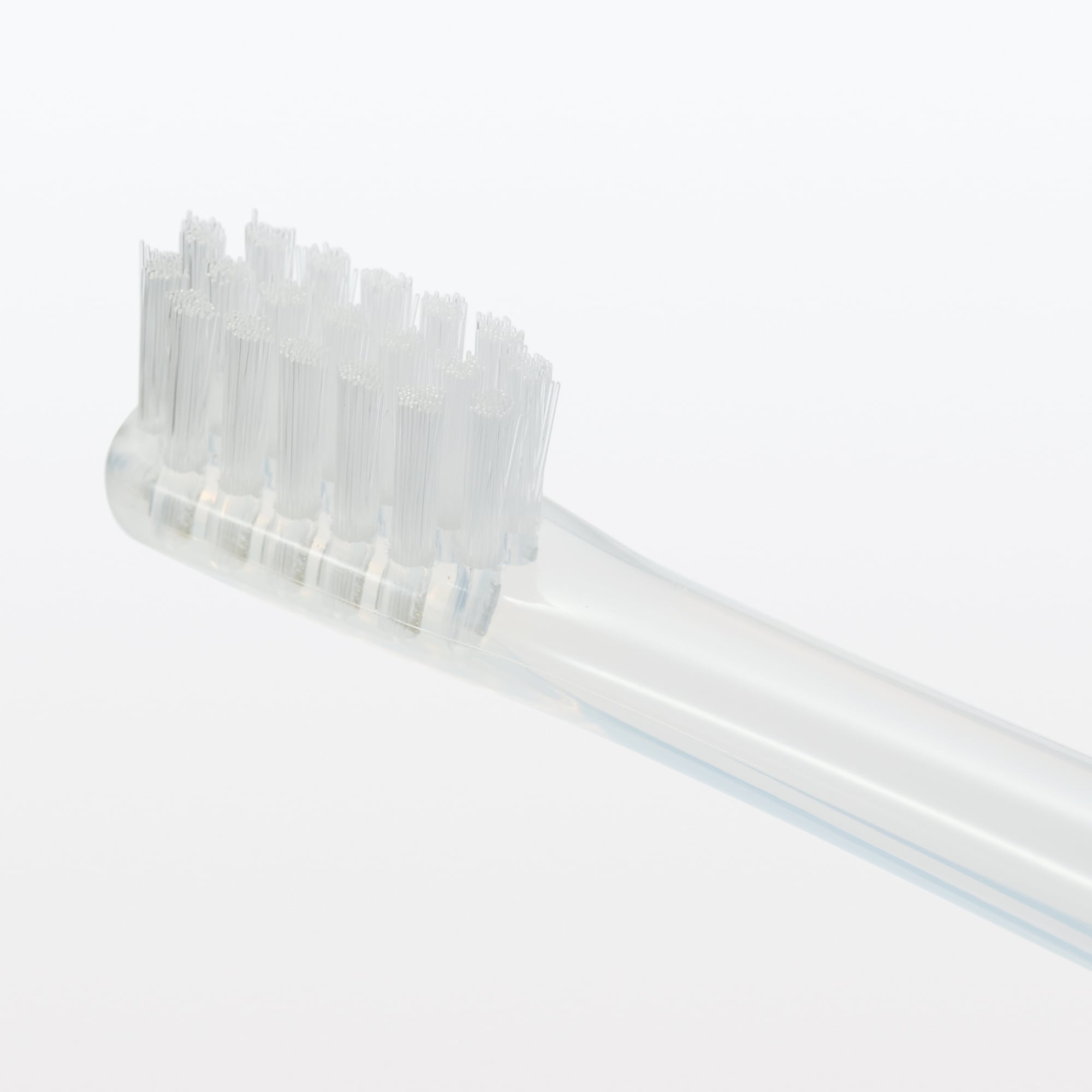 ポリプロピレンこども用歯ブラシ