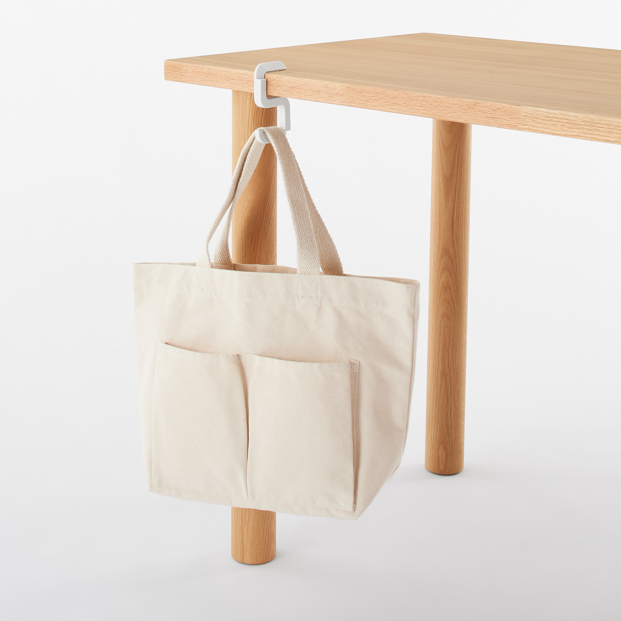 トラベルバッグハンガー