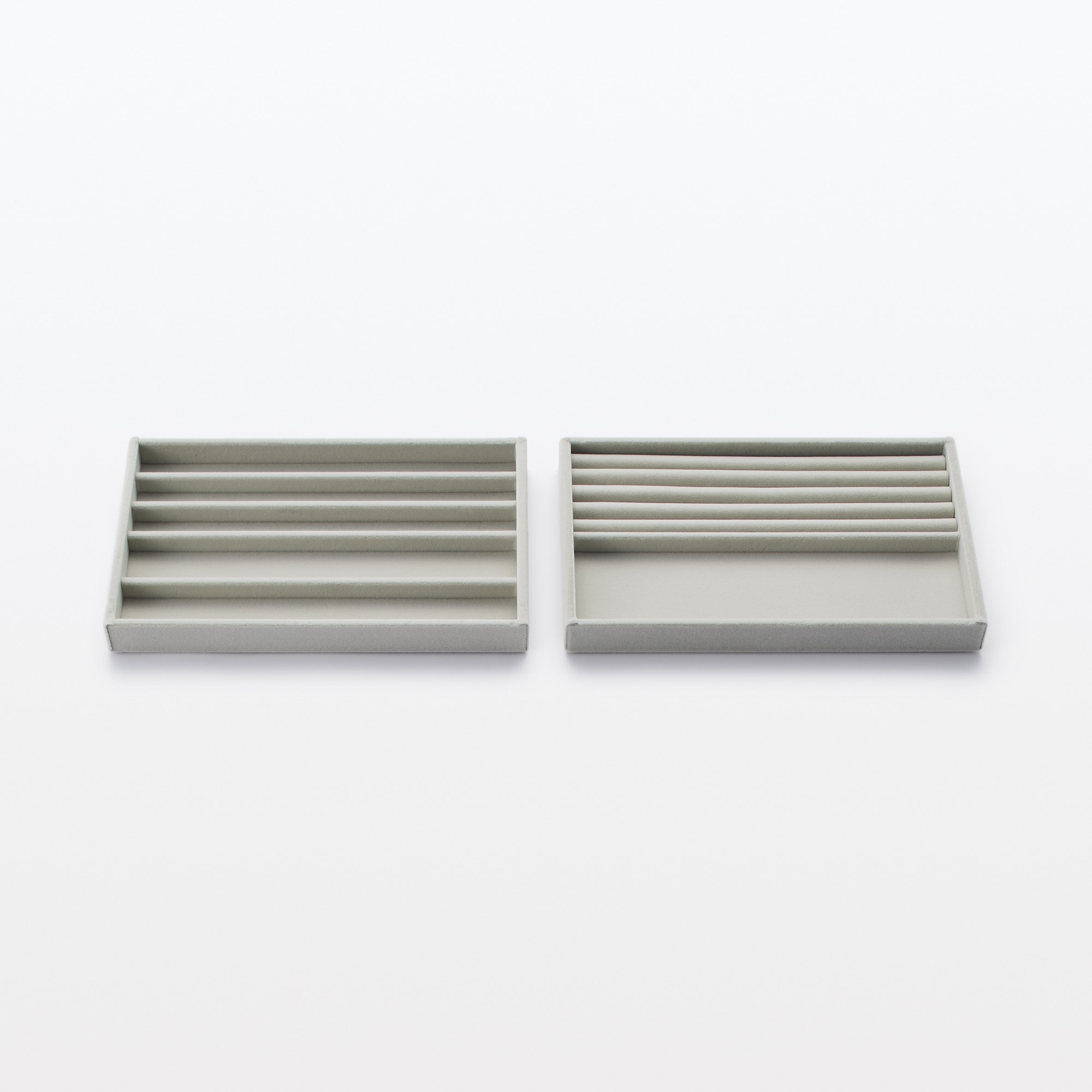 重なるベロアケースリング小物用　アクリルケース用