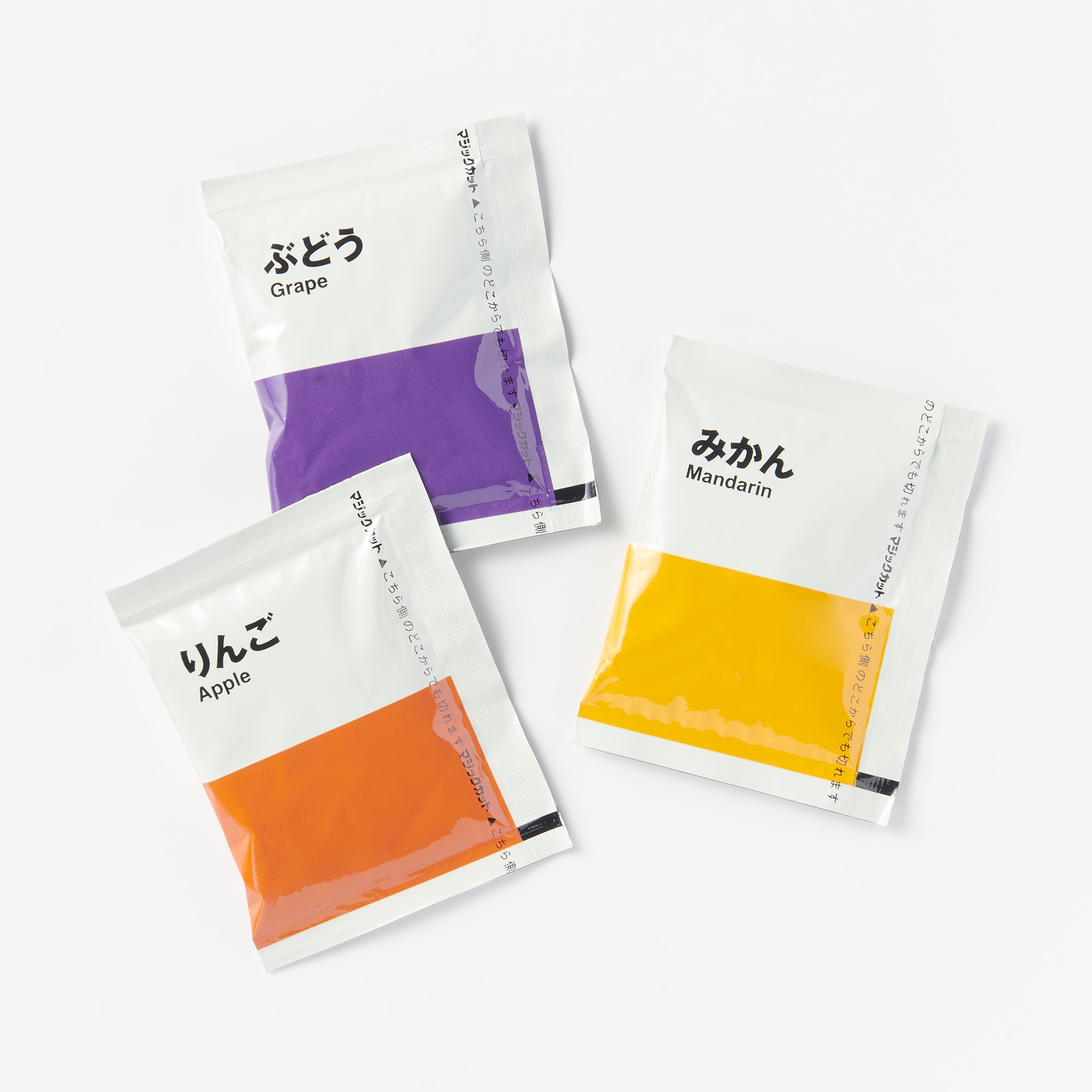 冷やしておいしい　果汁１００％ゼリー　３種のフルーツ