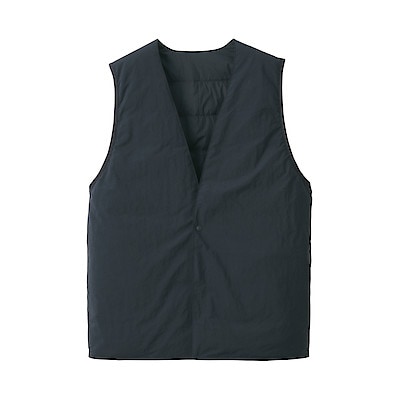 無印良品 ワンピースにこのダウンベストがいい感じ ムジラボのダウンがあなどれない 河野夫婦オフィシャルブログ なかよし夫婦の無印良品パトロール Powered By Ameba