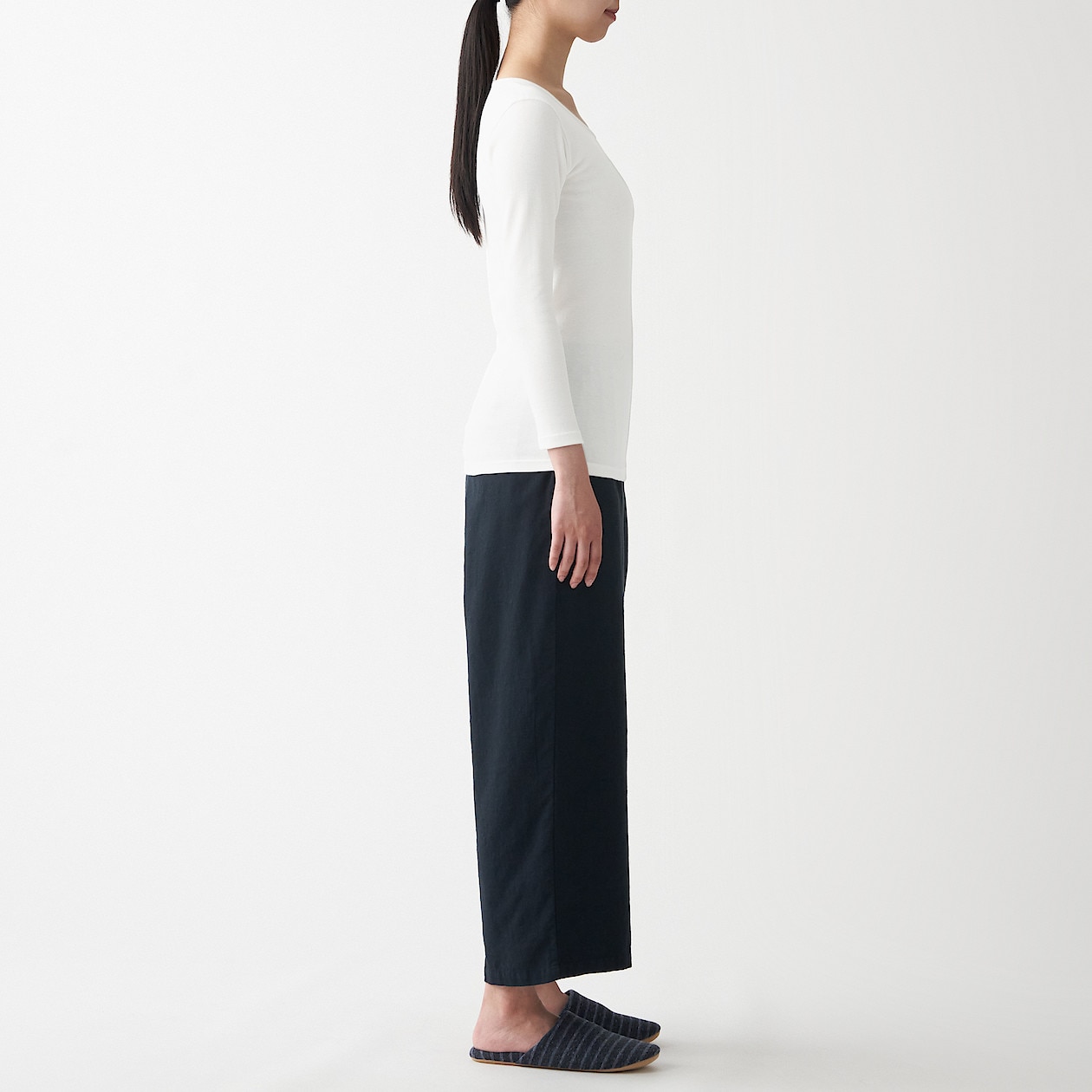 綿とウールで真冬もあったかＵネック八分袖Ｔシャツ 婦人ＸＳ・オフ白 | あったか綿インナー | 婦人・レディース 通販 | 無印良品