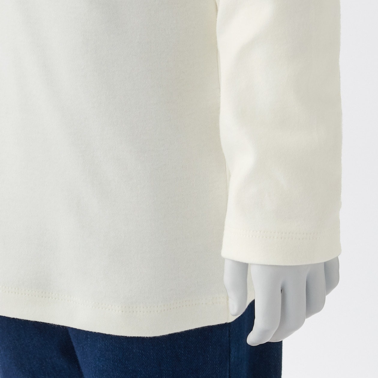 起毛 フライス編みハイネック長袖Ｔシャツ（キッズ） キッズ１１０・オフ白 | こども服 | キッズトップス（110-150cm） 通販 | 無印良品