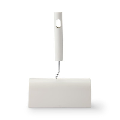 ヘッドが付け替えられる　カーペットクリーナー