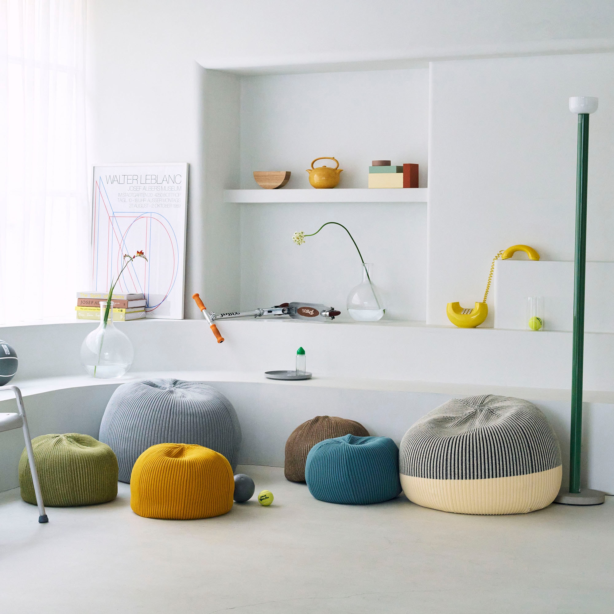 ［ＩＤＥＥ］ＰＵＵＦ　ＣＯＶＥＲ　Ｗｈｉｔｅ　×　Ｂｌａｃｋ　Ｍｉｘ