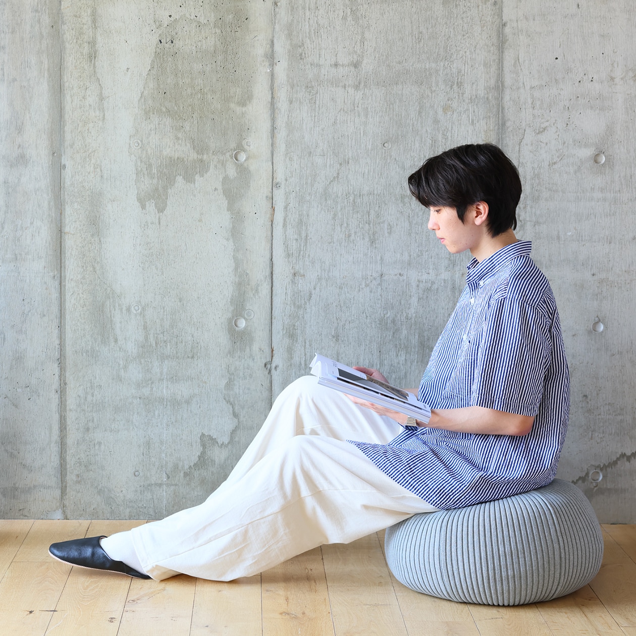 ［ＩＤＥＥ］ＰＵＵＦ　ＣＯＶＥＲ　Ｗｈｉｔｅ　×　Ｂｌａｃｋ　Ｍｉｘ