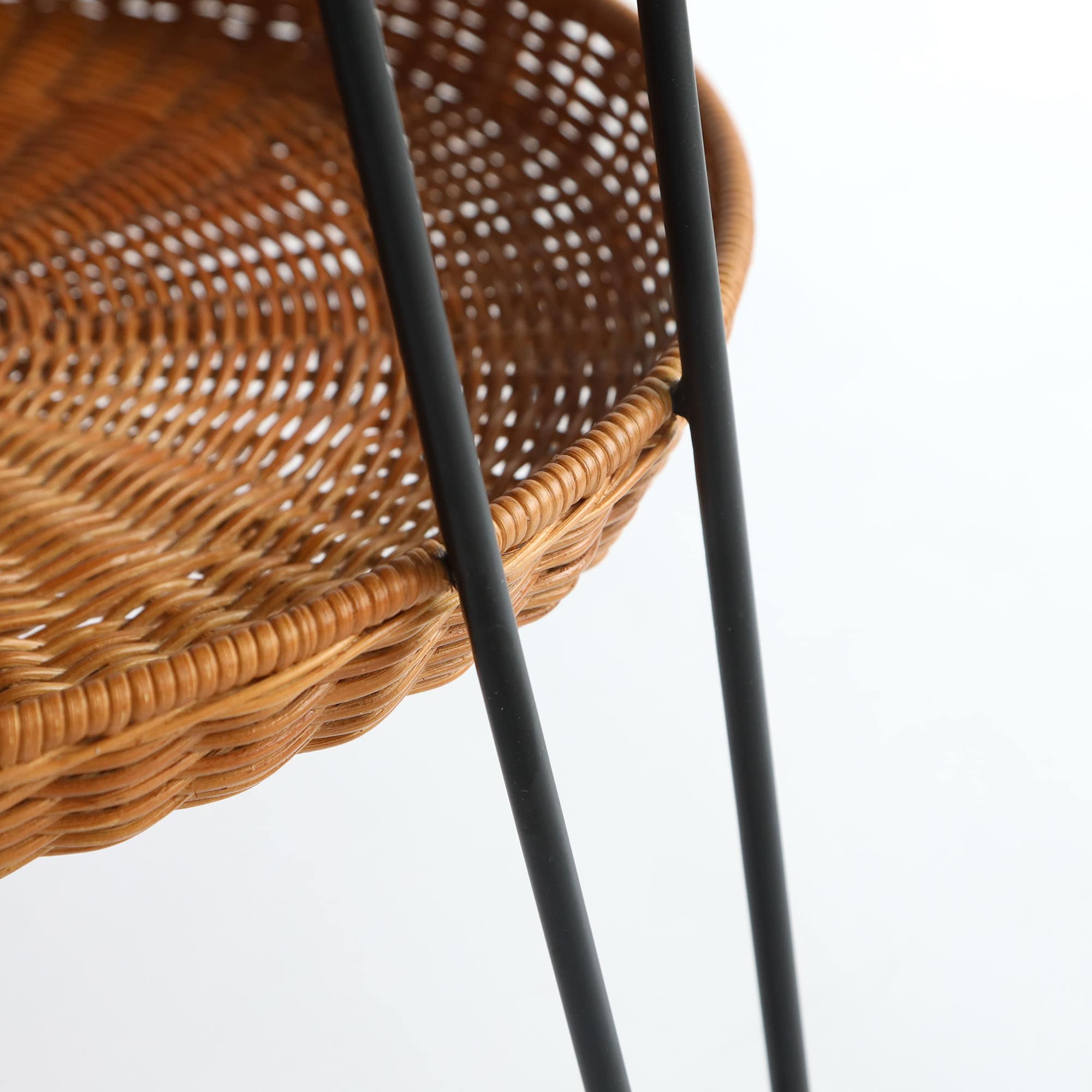 IDEE］WALLABY SIDE TABLE Black