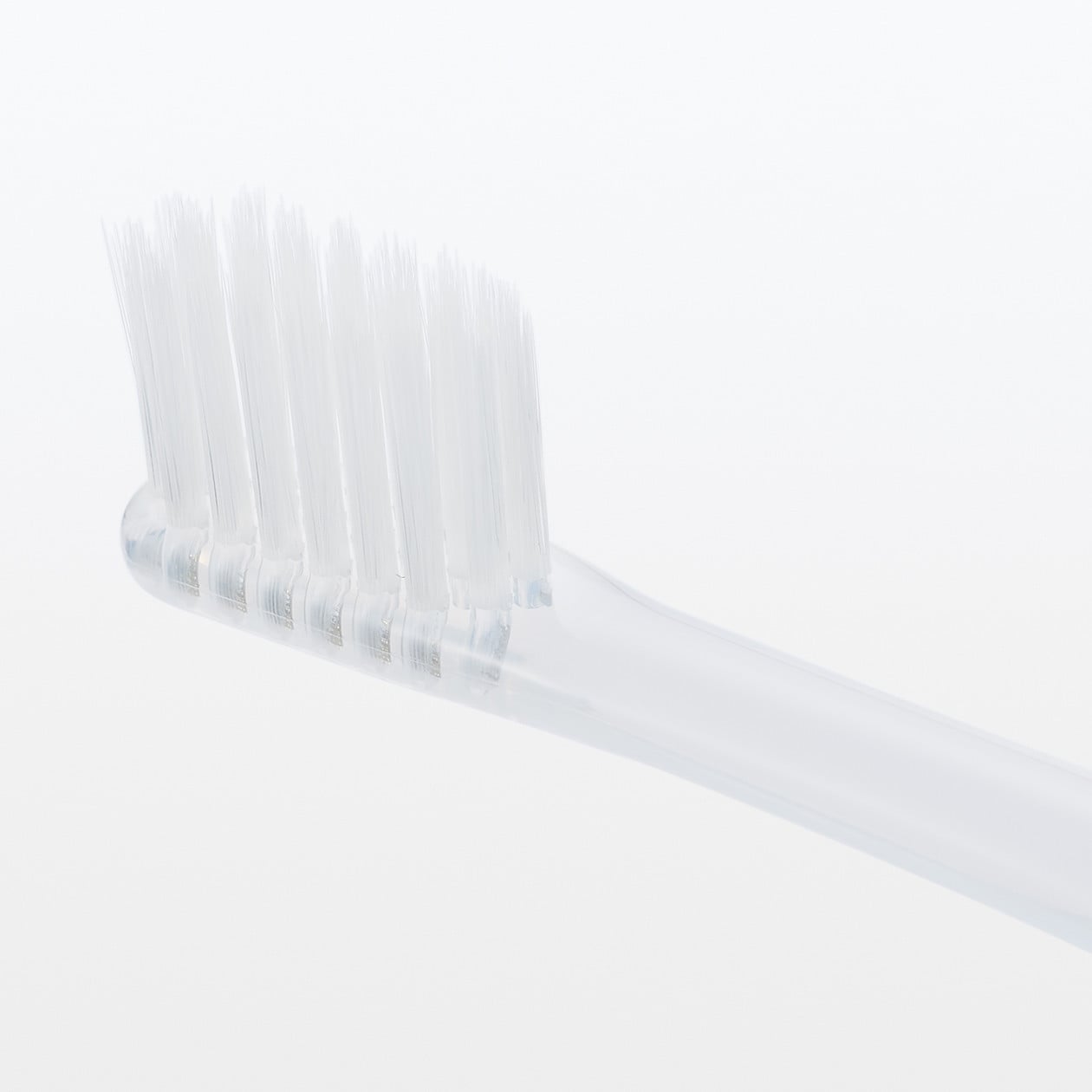 ポリプロピレン歯ブラシ　極細毛４色セット