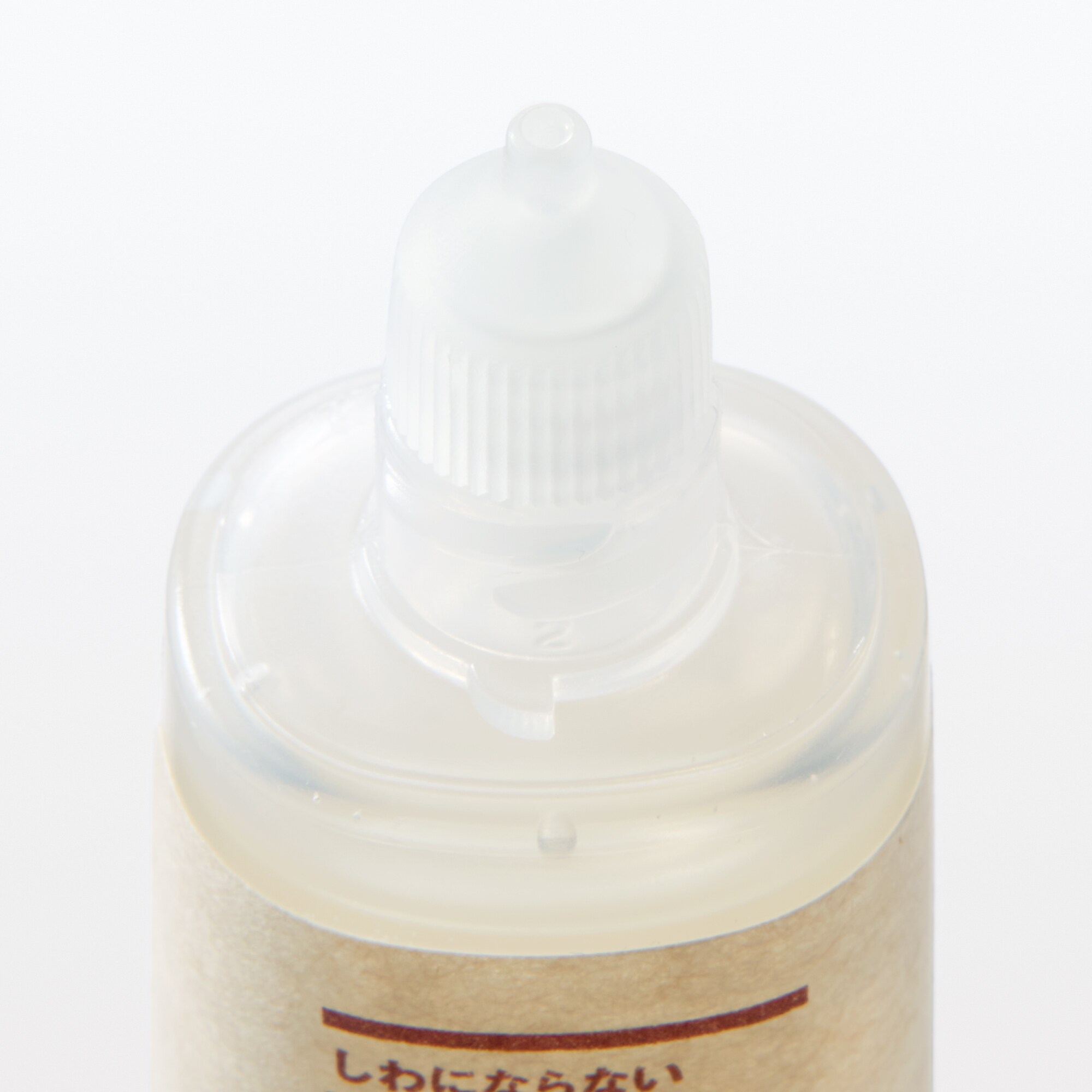 しわにならない液状のり