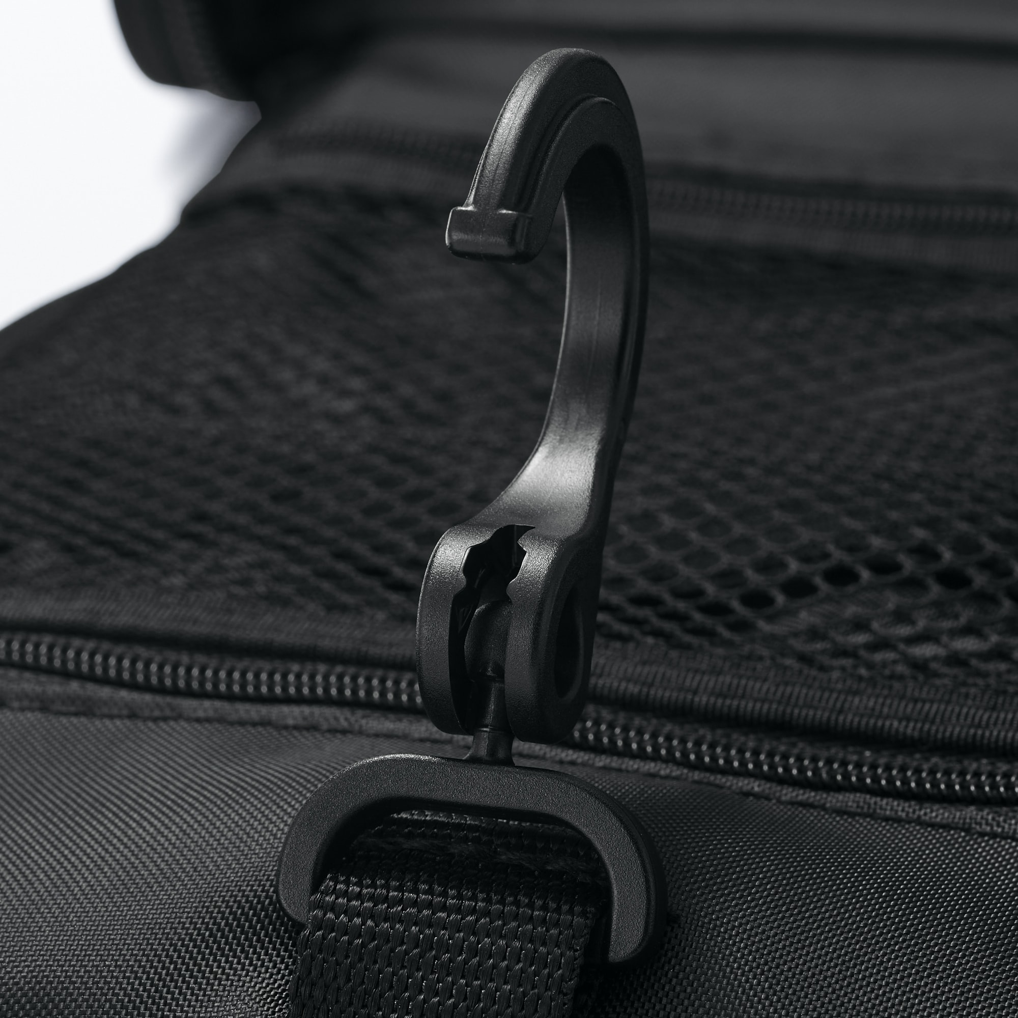 ポリエステル　吊るして使える洗面用具ケース