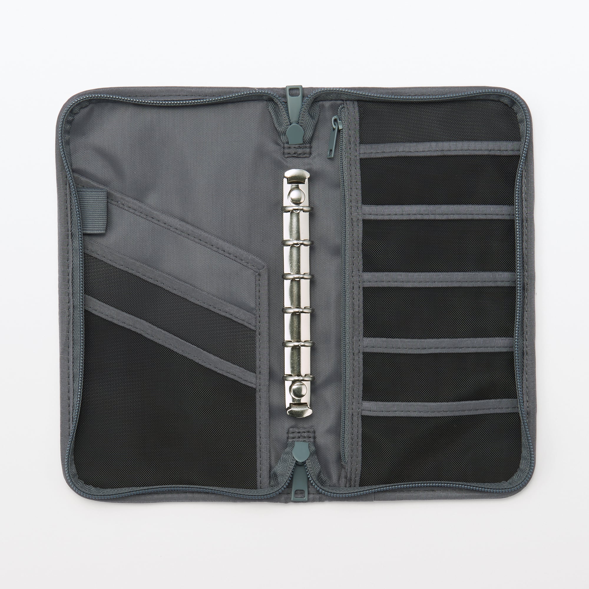 ポリエステル　パスポートケース　クリアポケット付