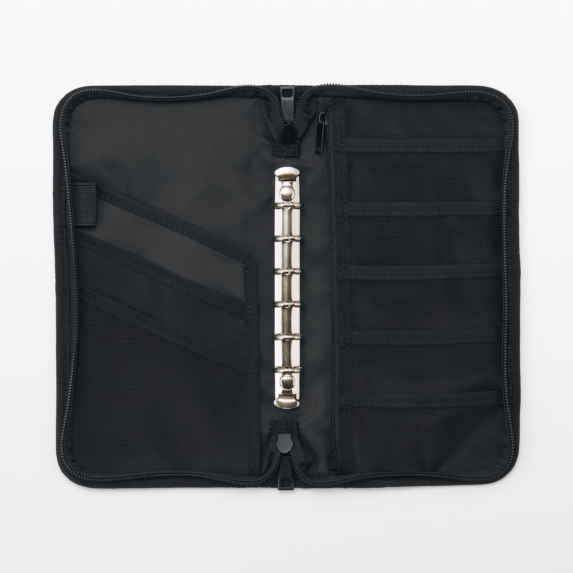 ポリエステル　パスポートケース　クリアポケット付