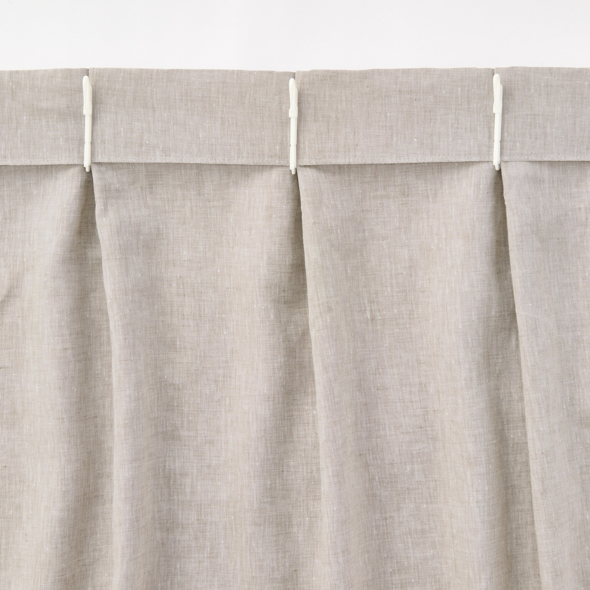 麻平織プリーツカーテン／ライトベージュ