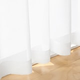 ポリエステルスラブボイルプリーツカーテン／オフ白