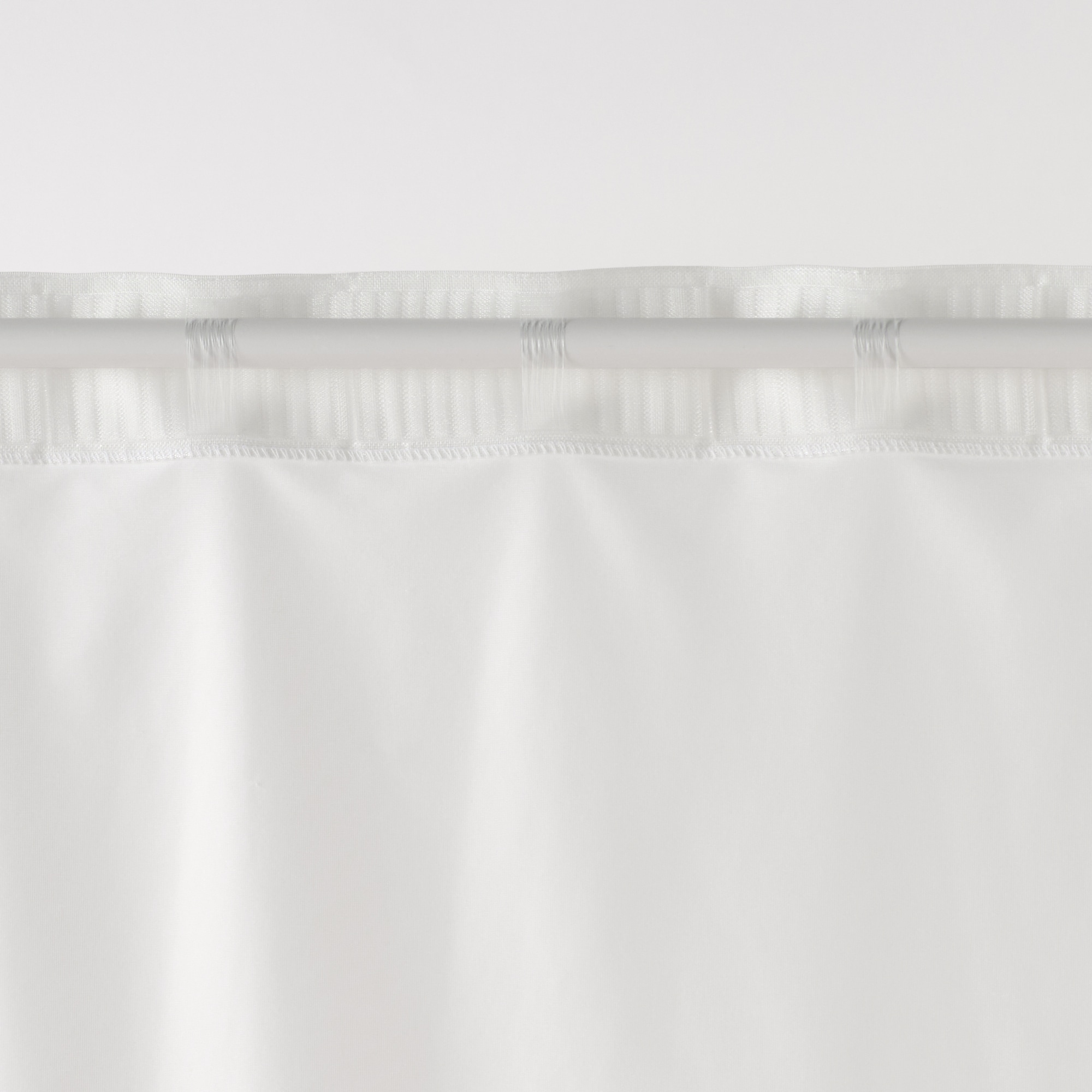 花粉をキャッチし熱を通しにくいレースノンプリーツカーテン／オフ白