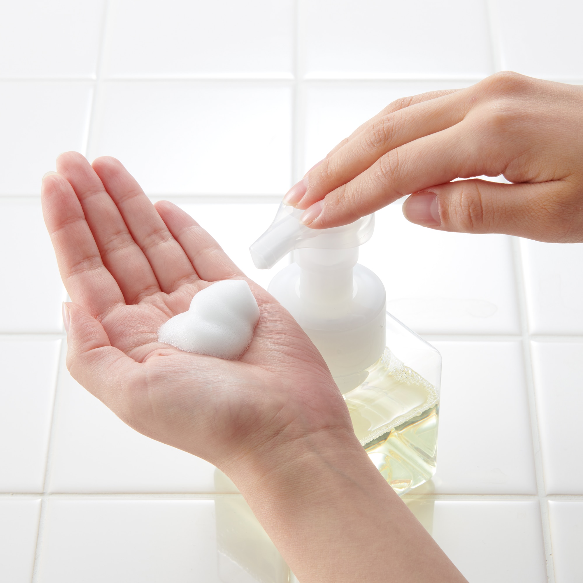 ＰＥＴ詰替ボトル　泡タイプ