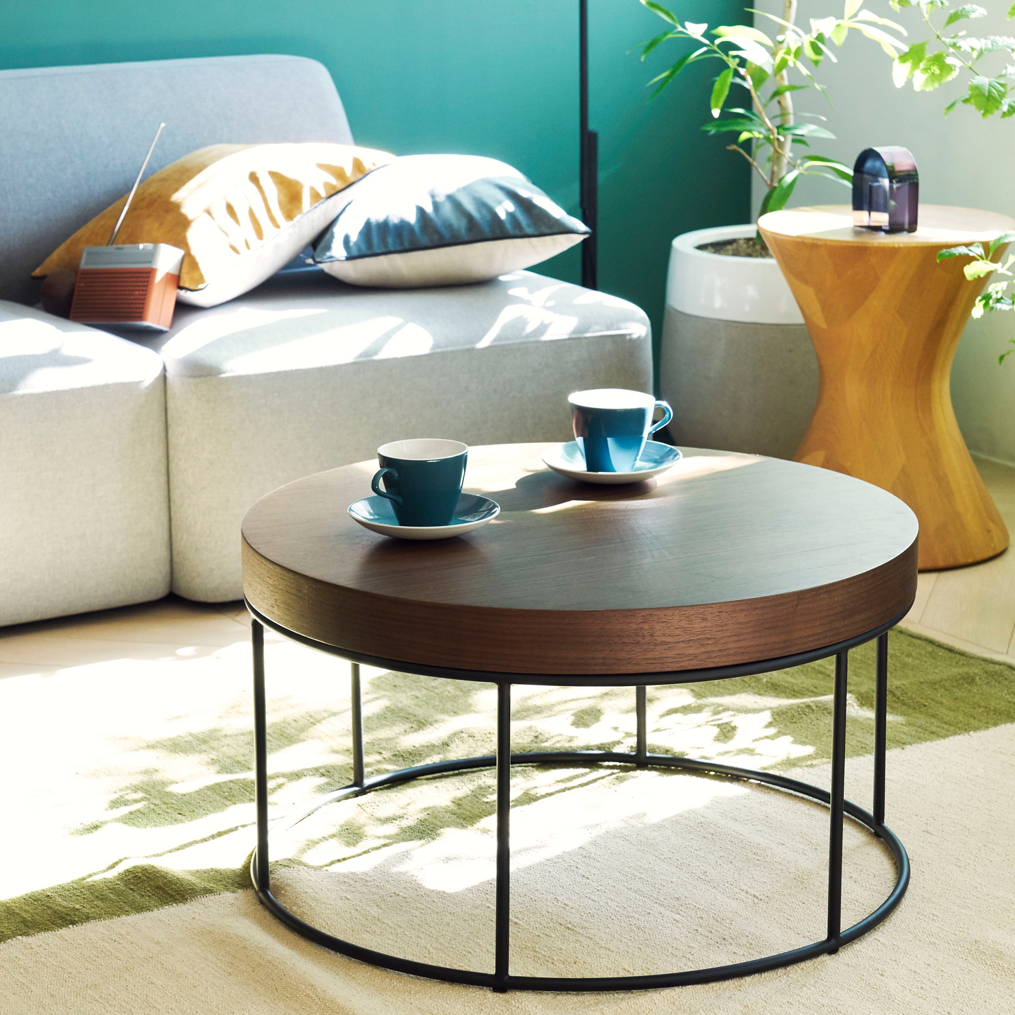 ［ＩＤＥＥ］ＤＩＶＡＮＣＯ　ＬＯＷ　ＴＡＢＬＥ　Ｗａｌｎｕｔ