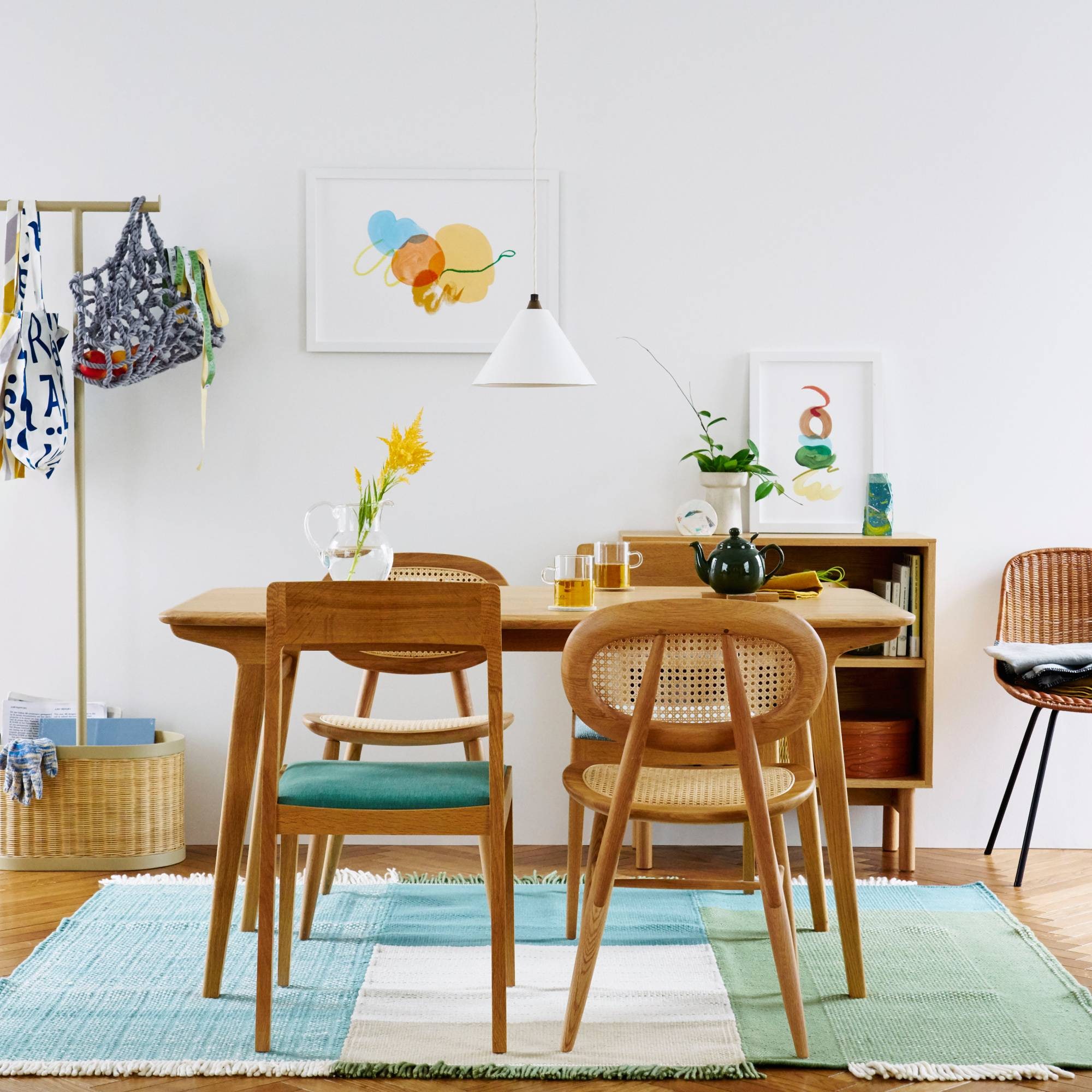 ［ＩＤＥＥ］ＩＫＩ　ＤＩＮＩＮＧ　ＴＡＢＬＥ　１４００