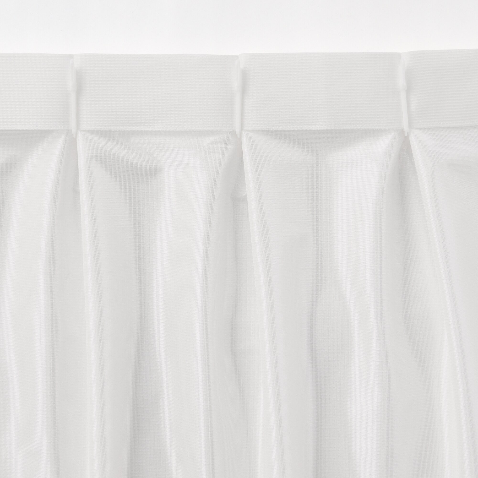 熱を通しにくく透けにくいレースプリーツカーテン／オフ白 | 無印良品