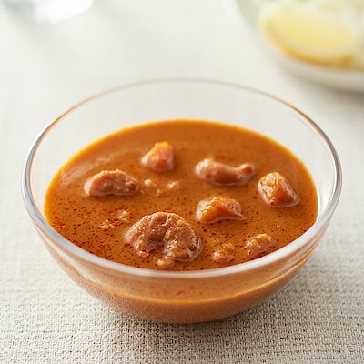 冷やして食べる　えびとトマトのカレー