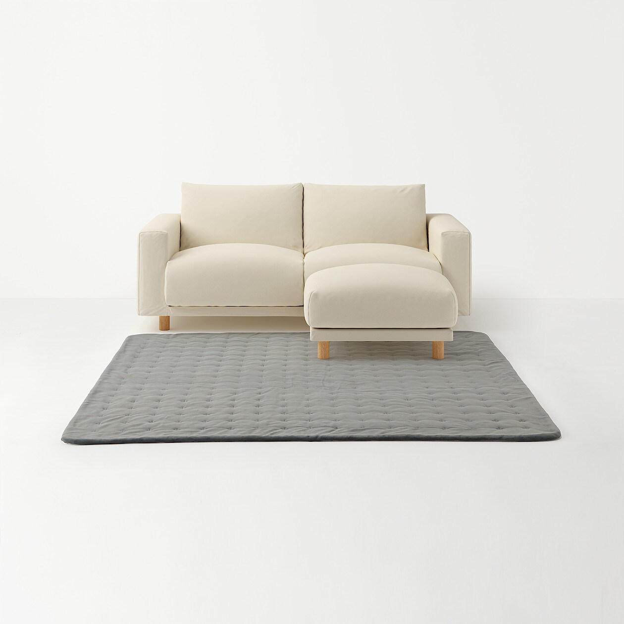 あたたかファイバーふんわりキルティングラグ195x195 | 無印良品