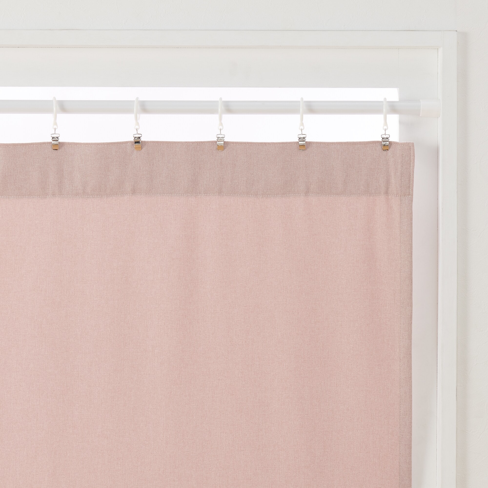 ポリエステルオックスノンプリーツカーテン／ピンク