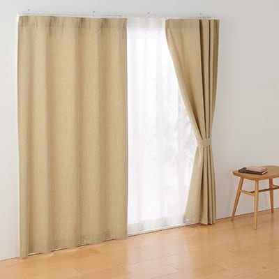 ポリエステルマット織ノンプリーツカーテン／マスタード
