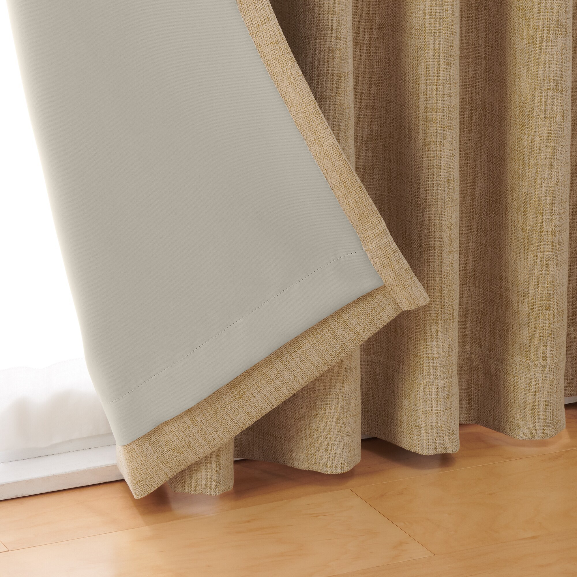 ポリエステルマット織プリーツカーテン／遮光裏地付／マスタード